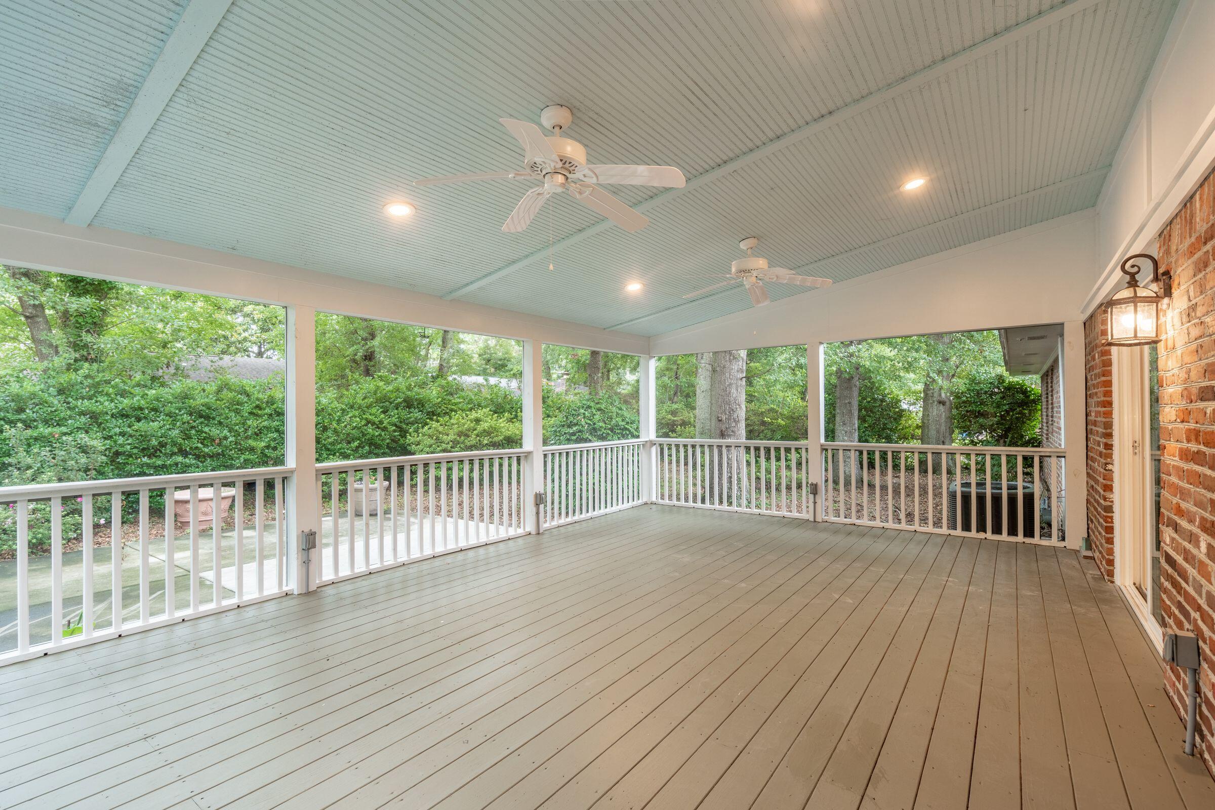 1310 New Castle Street