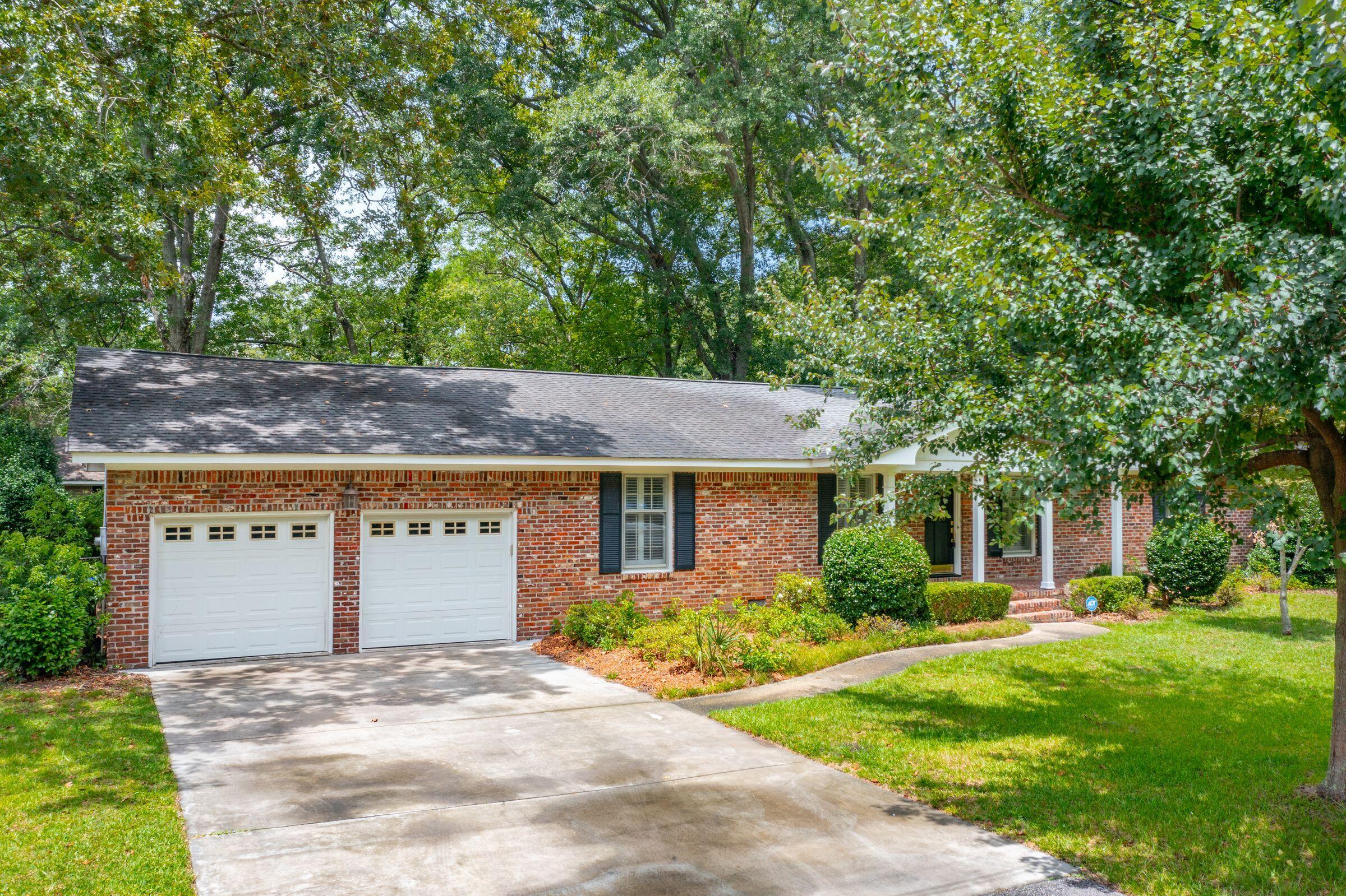 1310 New Castle Street