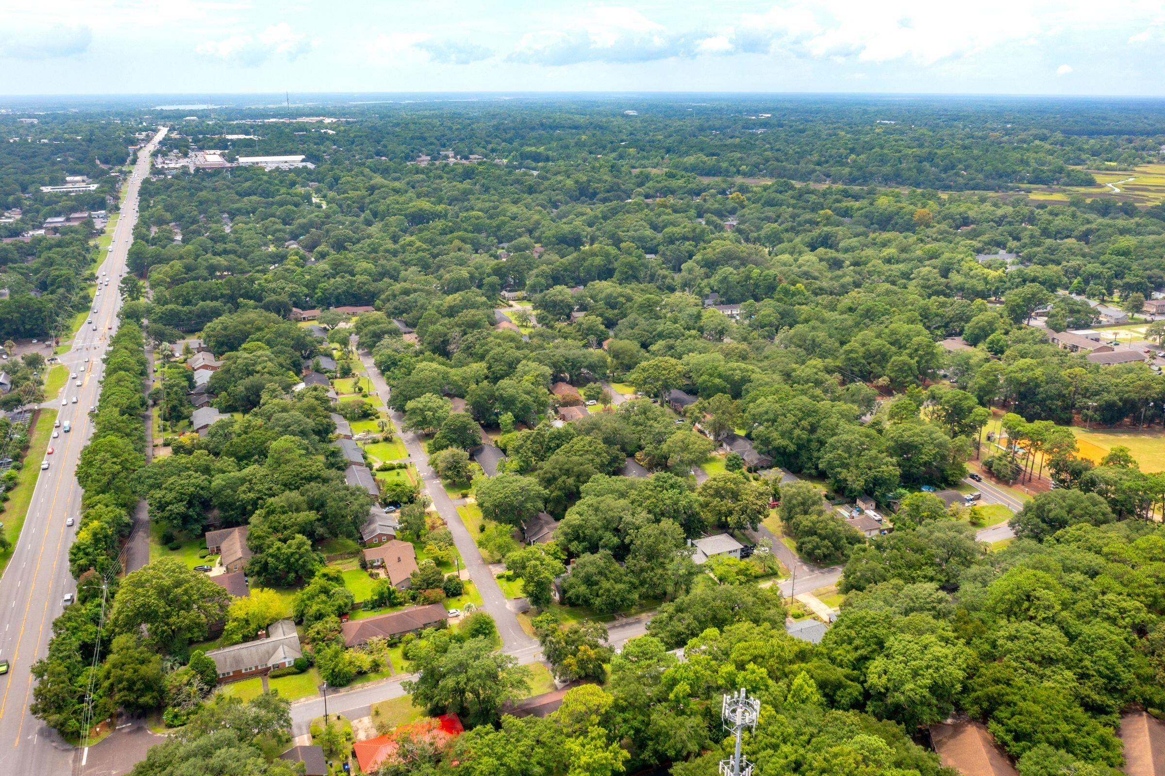 1310 New Castle Street