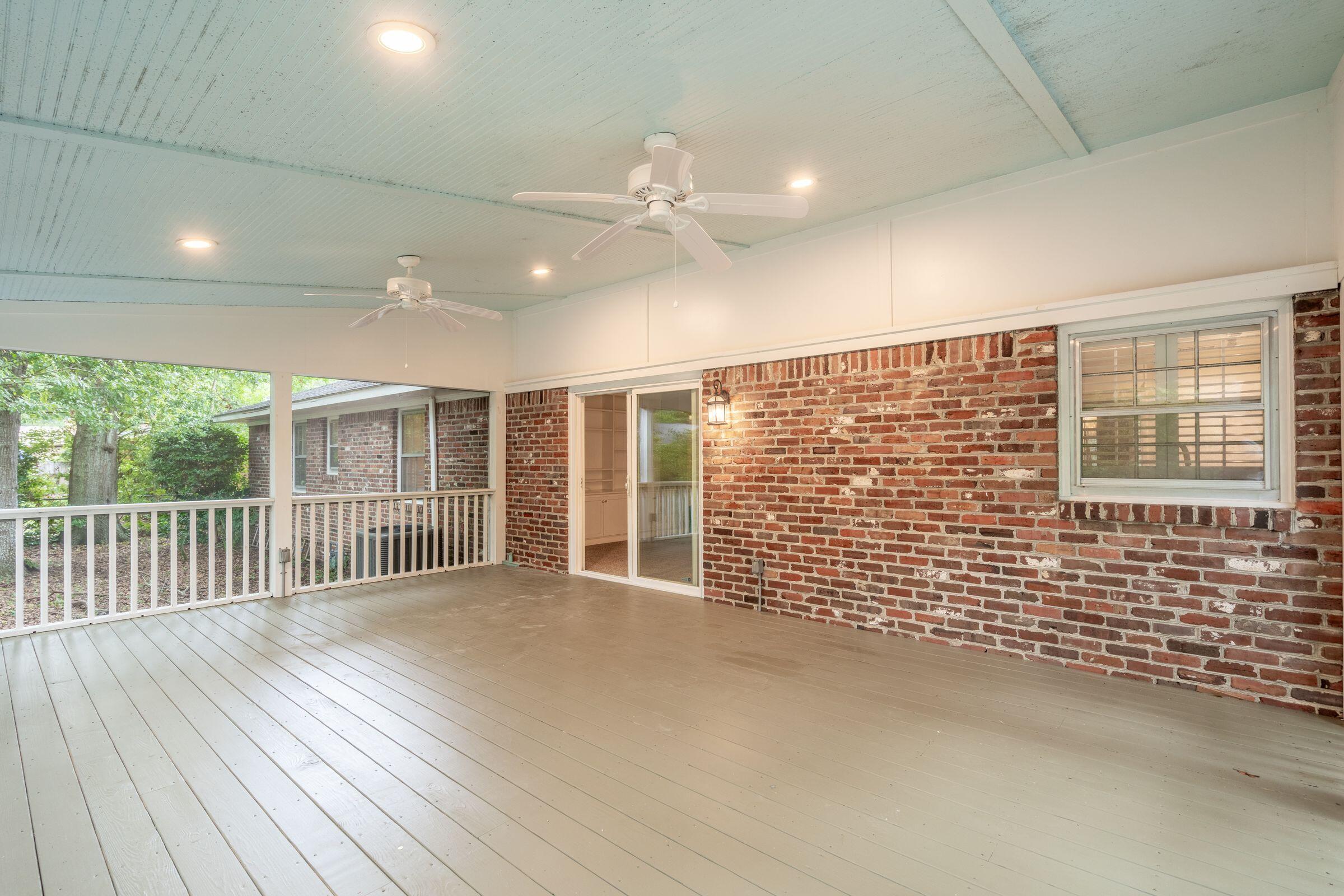 1310 New Castle Street