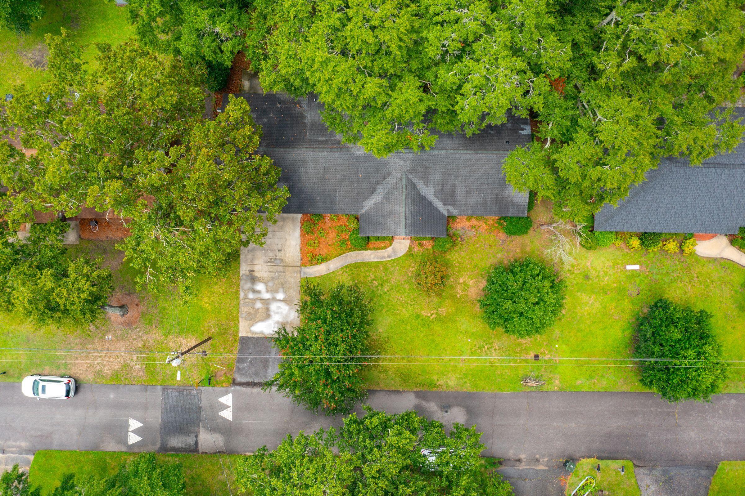 1310 New Castle Street