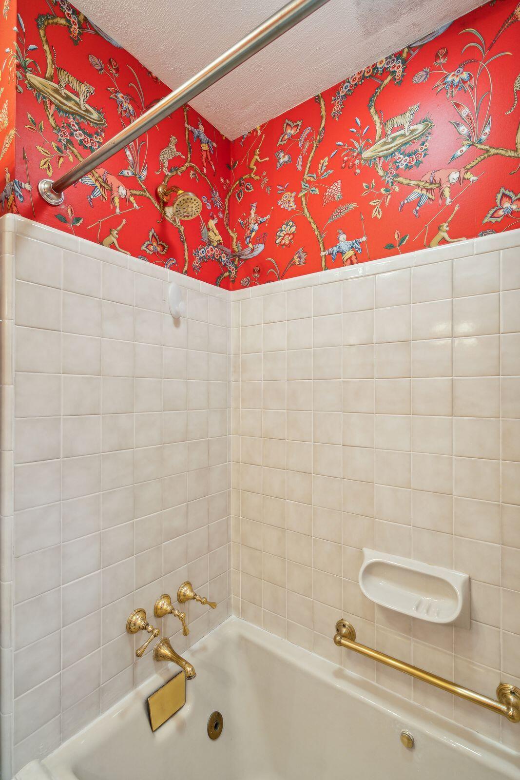 1310 New Castle Street