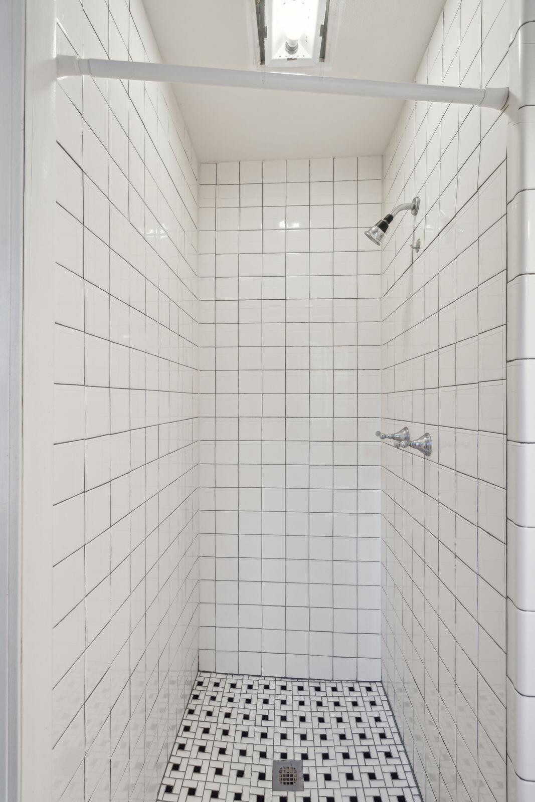 1310 New Castle Street