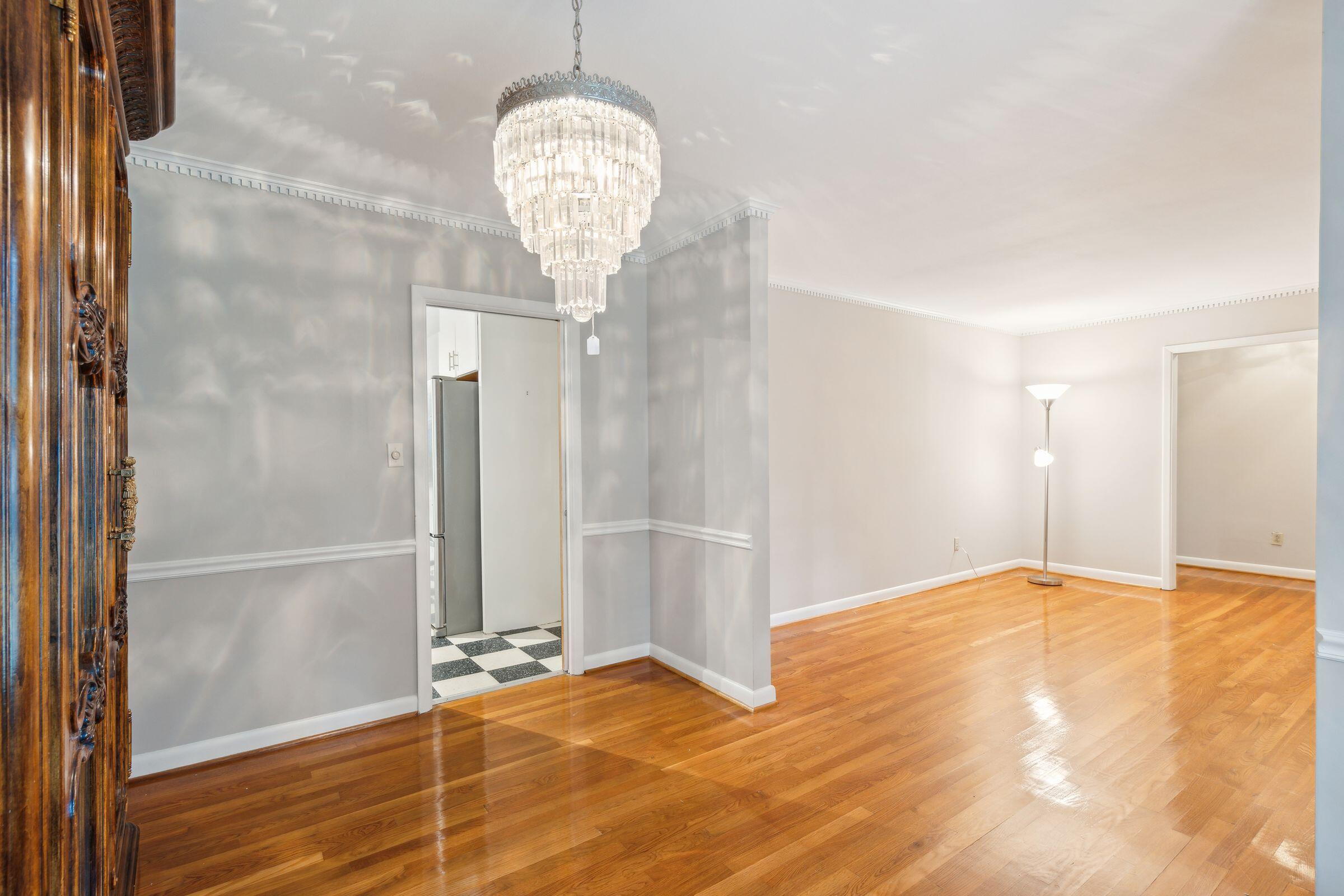 1310 New Castle Street