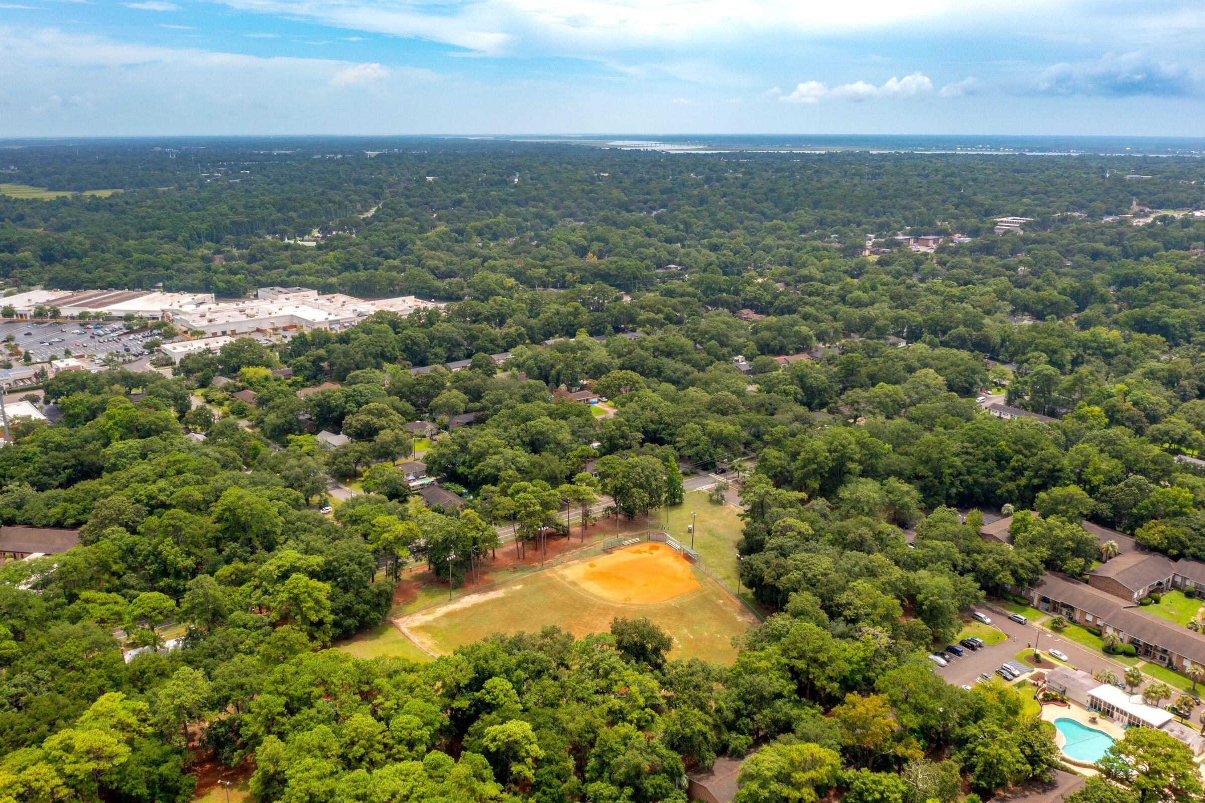 1310 New Castle Street