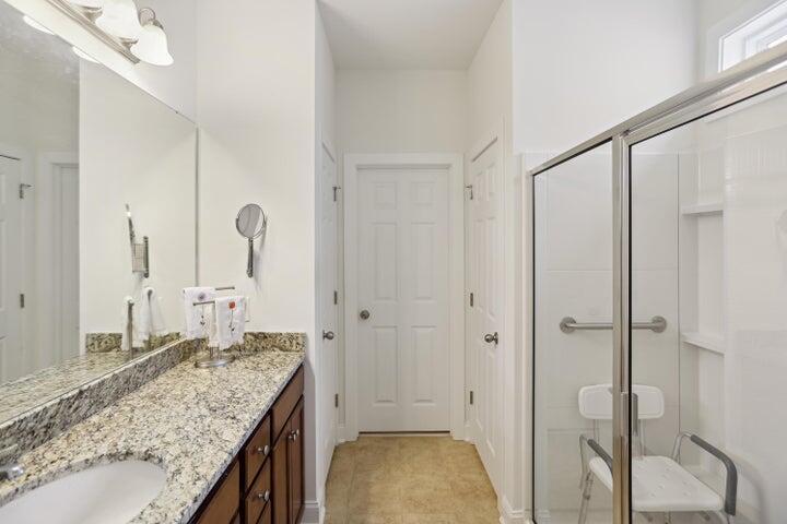 3286 Hartwell Street