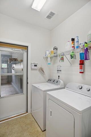 3286 Hartwell Street