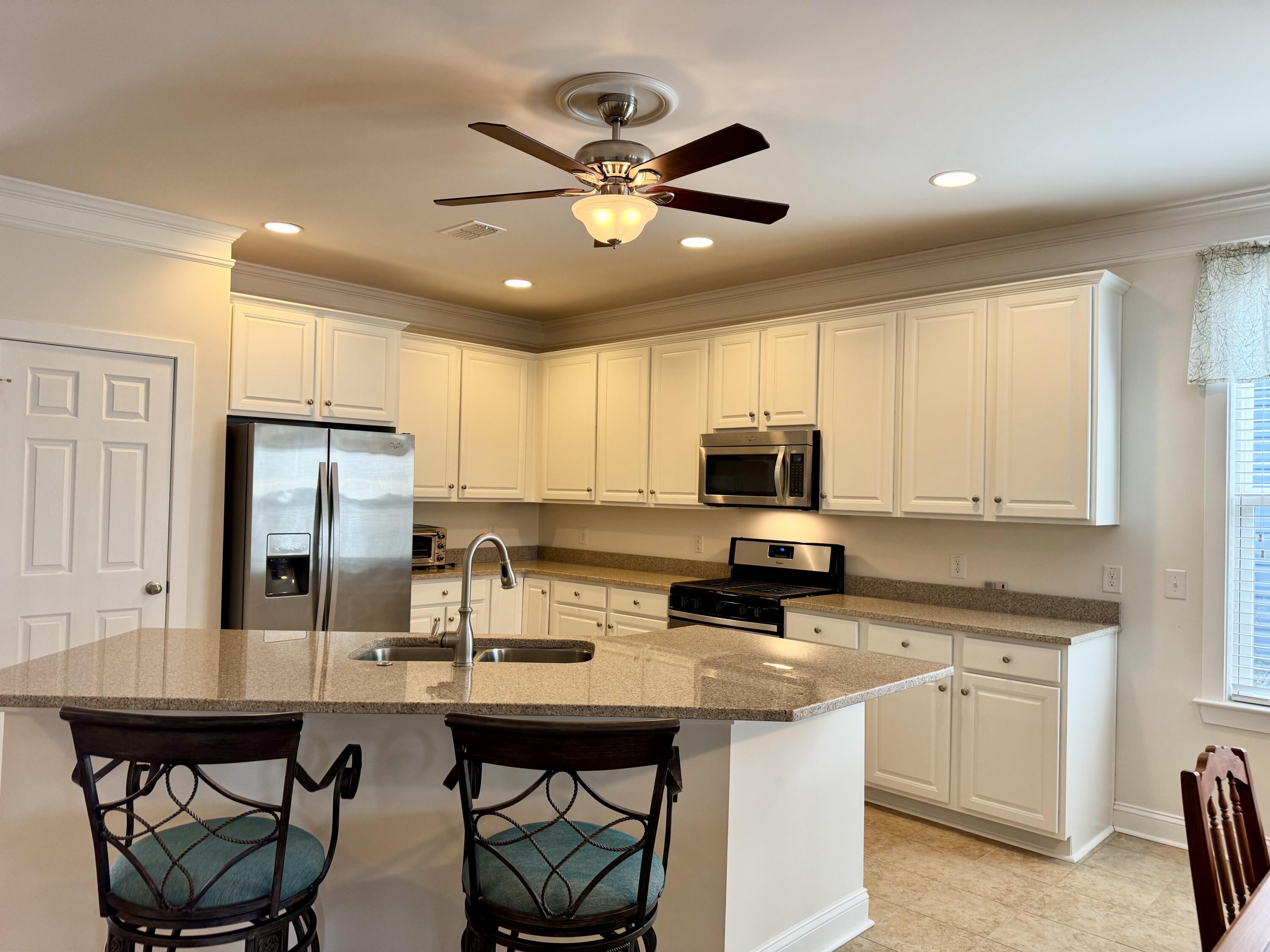 3286 Hartwell Street