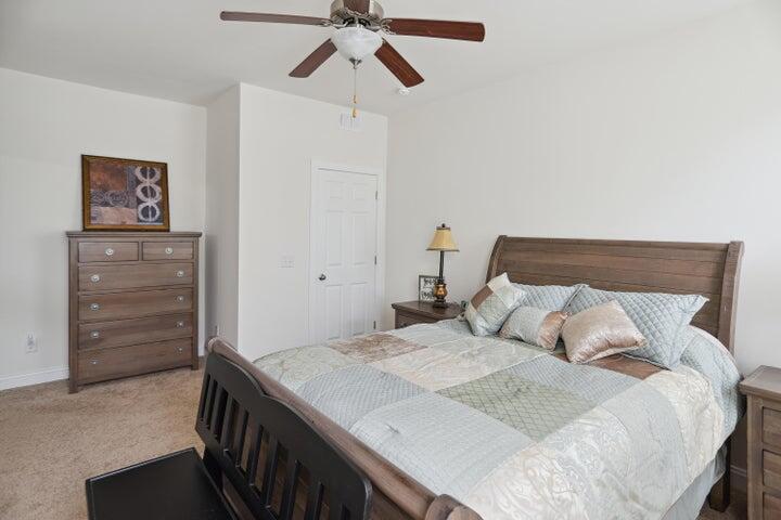 3286 Hartwell Street