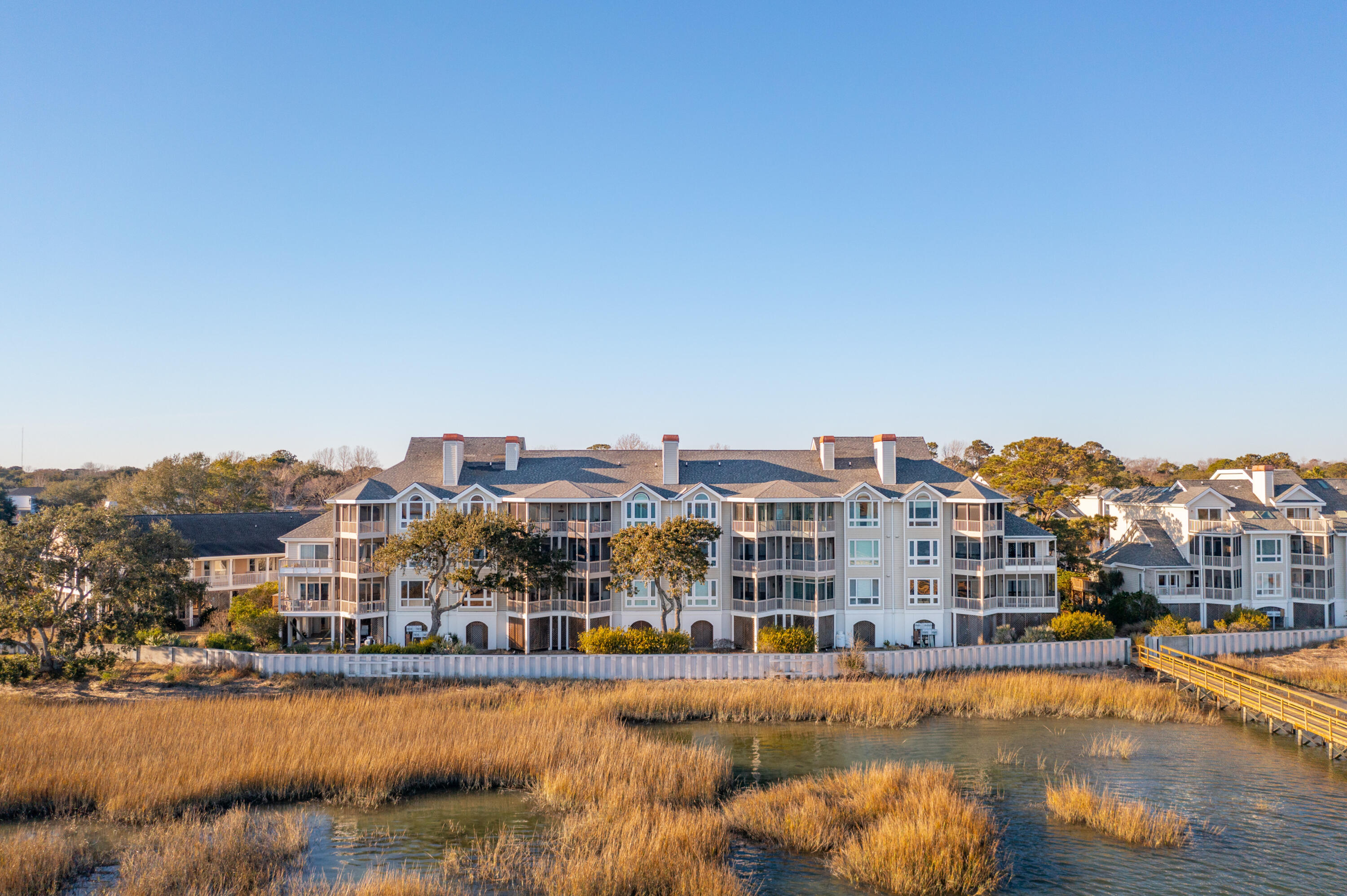 1551 Ben Sawyer Boulevard # 6j