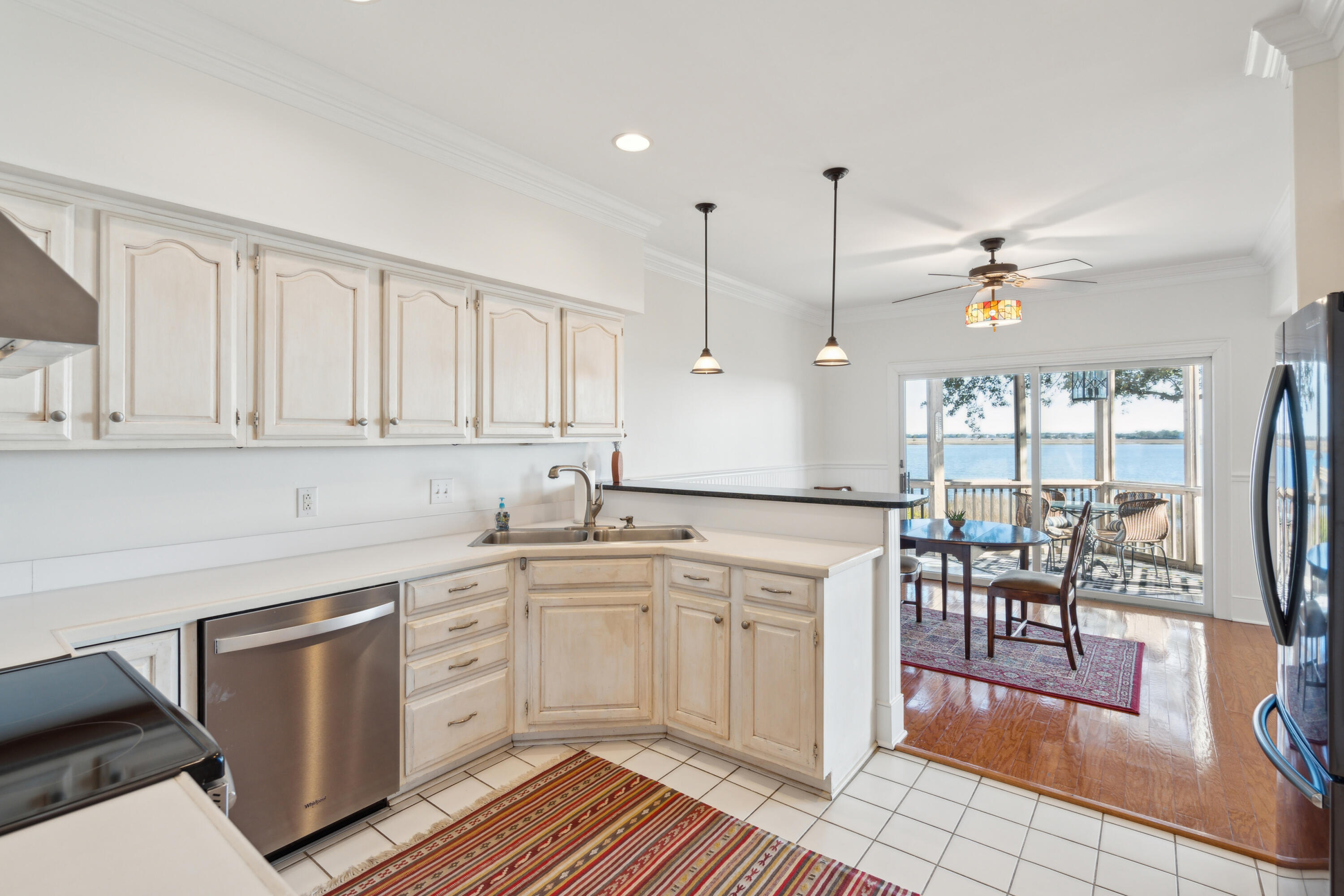 1551 Ben Sawyer Boulevard # 6j