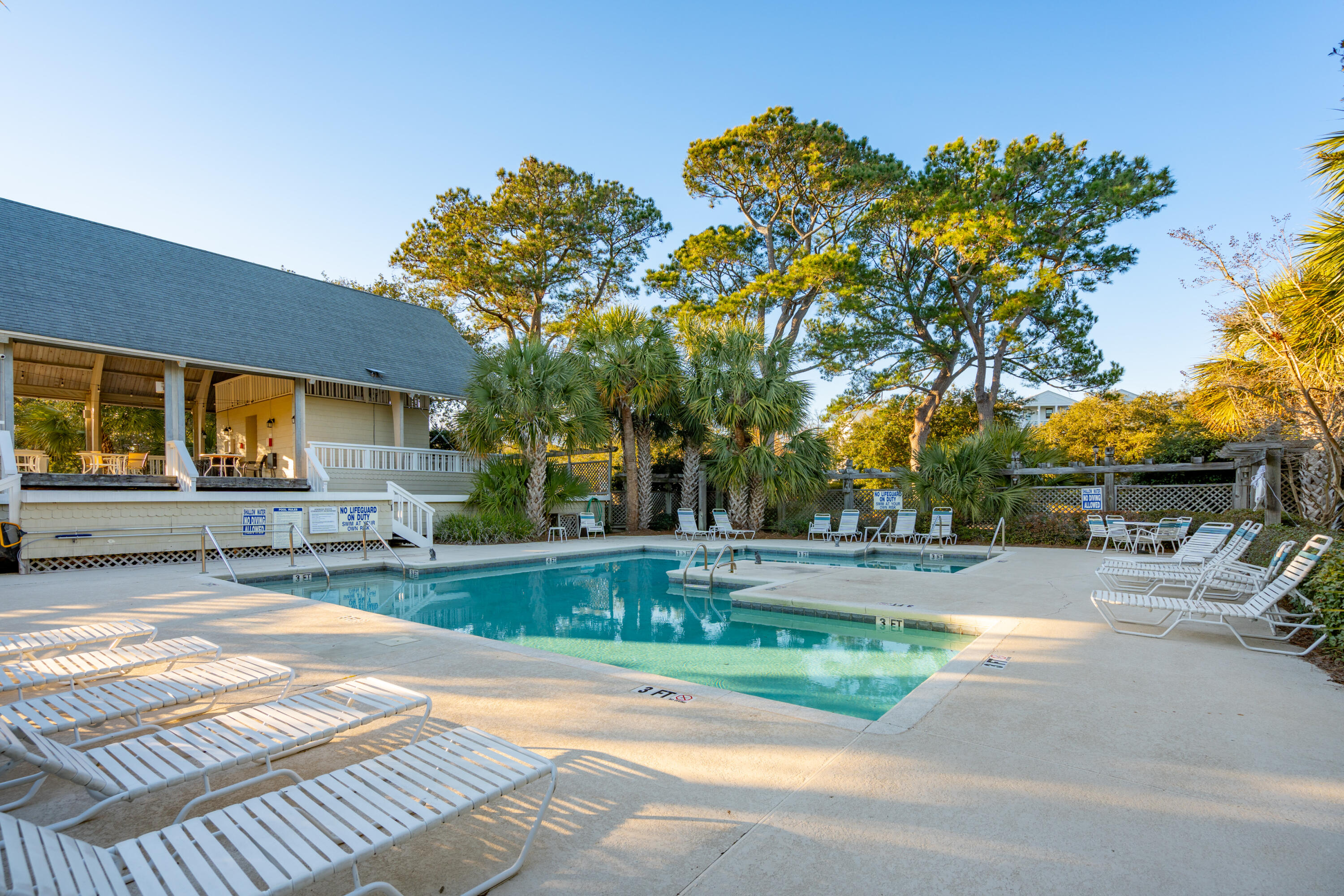 1551 Ben Sawyer Boulevard # 6j