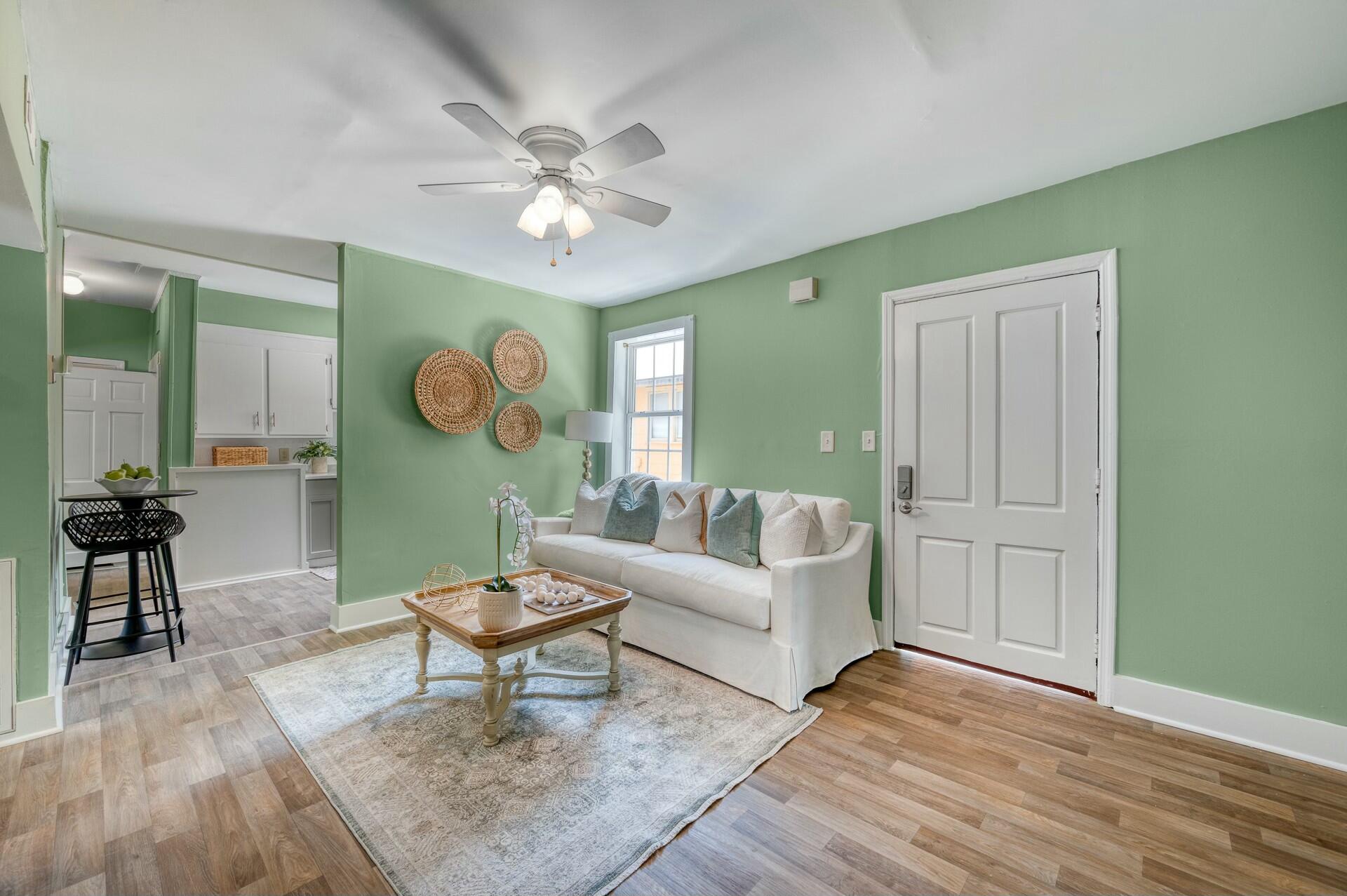 78 Sans Souci Street # B