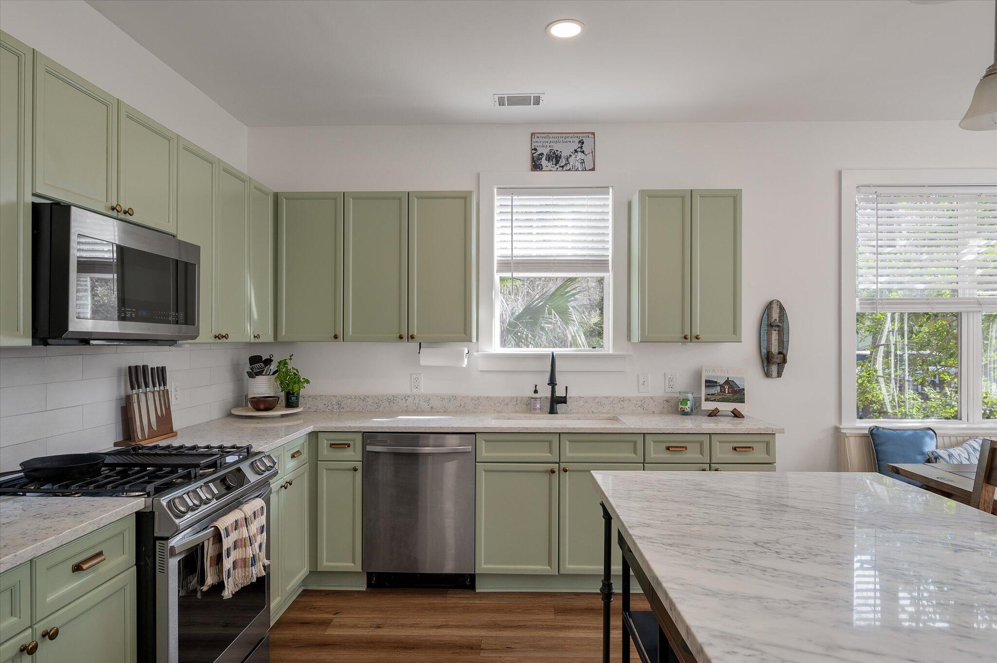 2926 Split Hickory Court