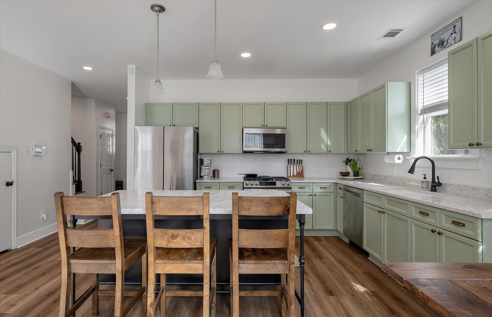 2926 Split Hickory Court