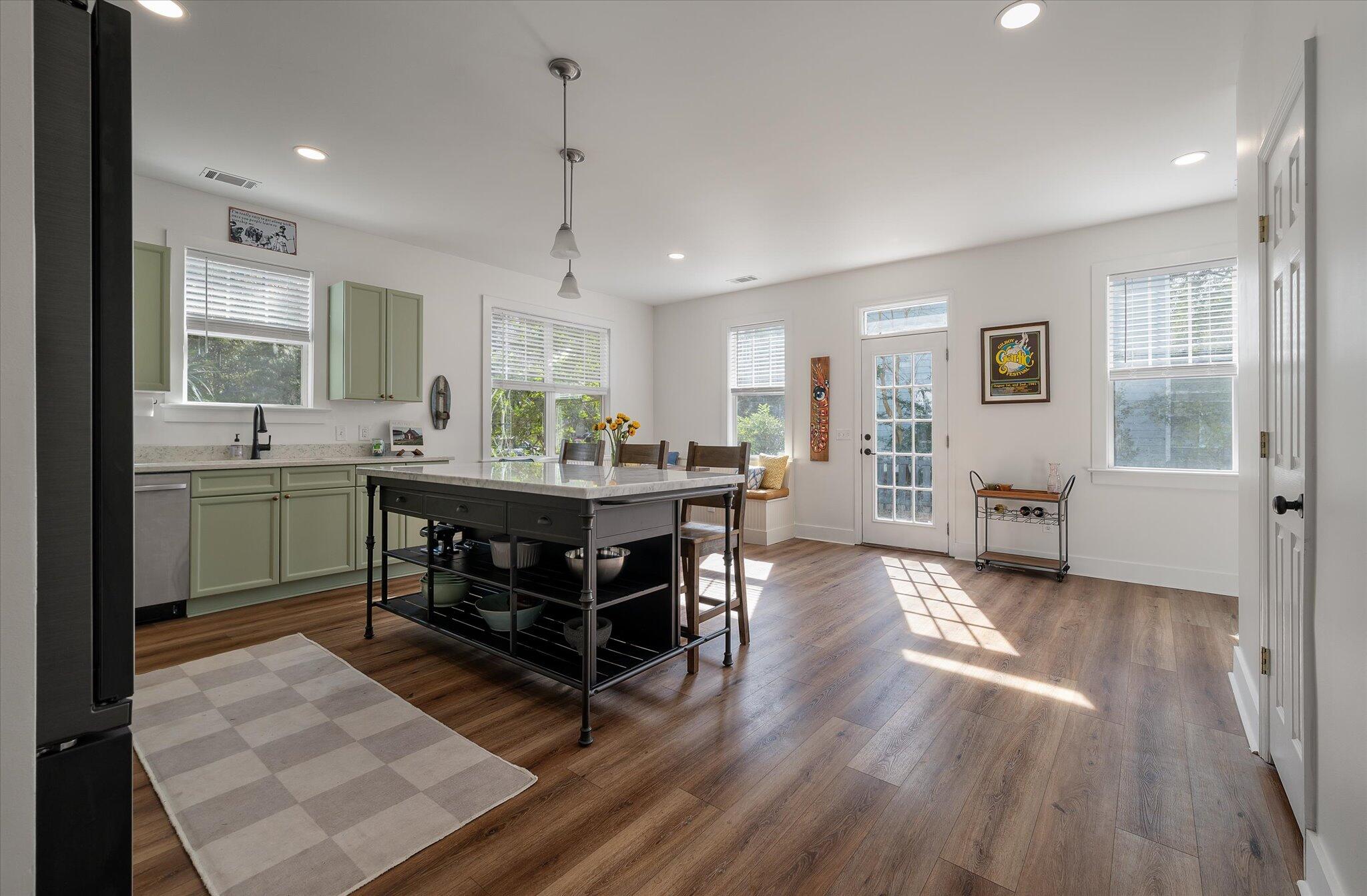 2926 Split Hickory Court