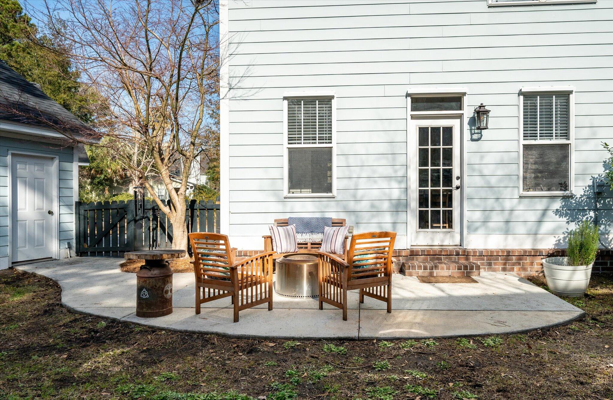 2926 Split Hickory Court