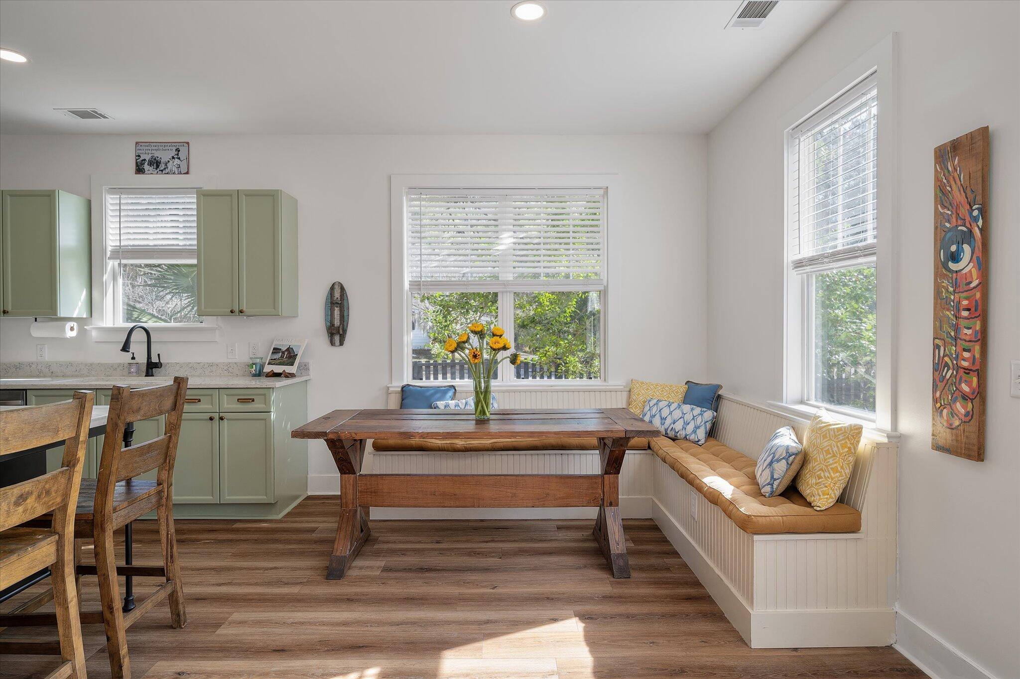 2926 Split Hickory Court