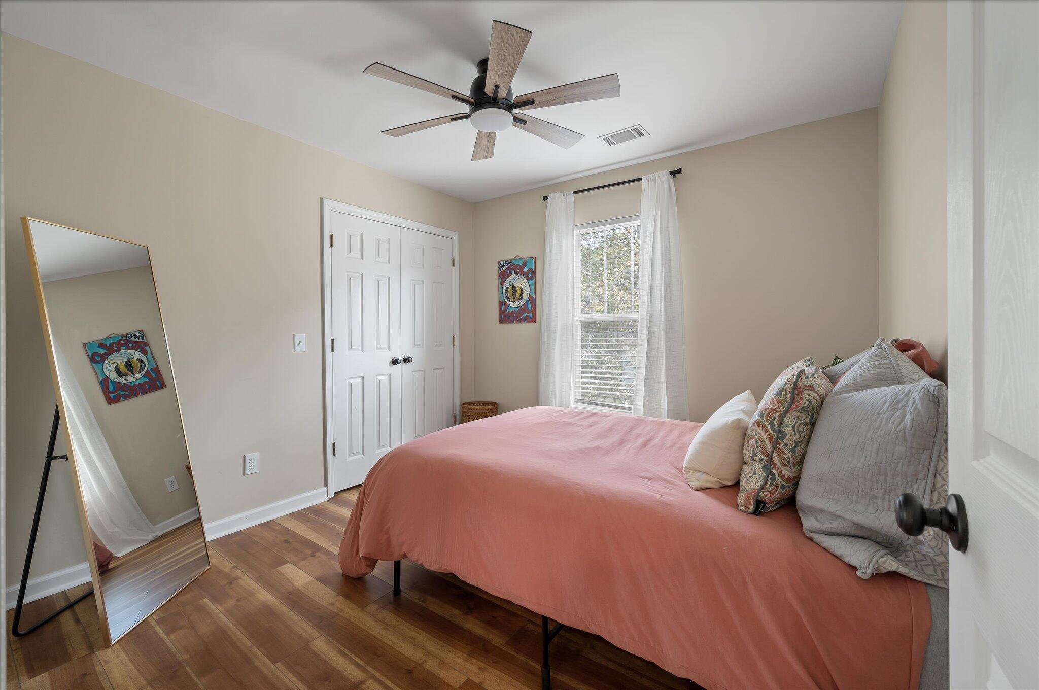 2926 Split Hickory Court