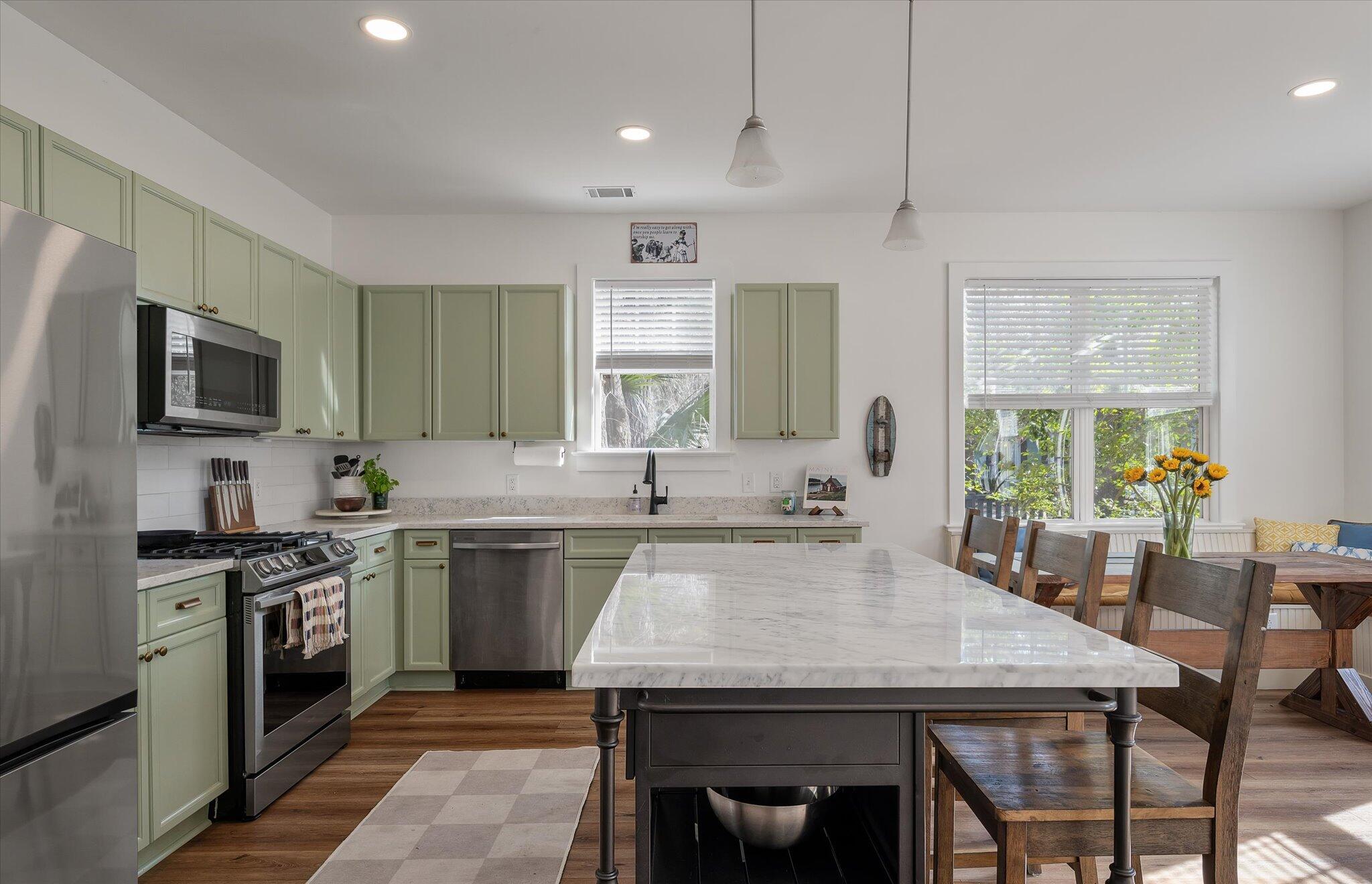 2926 Split Hickory Court