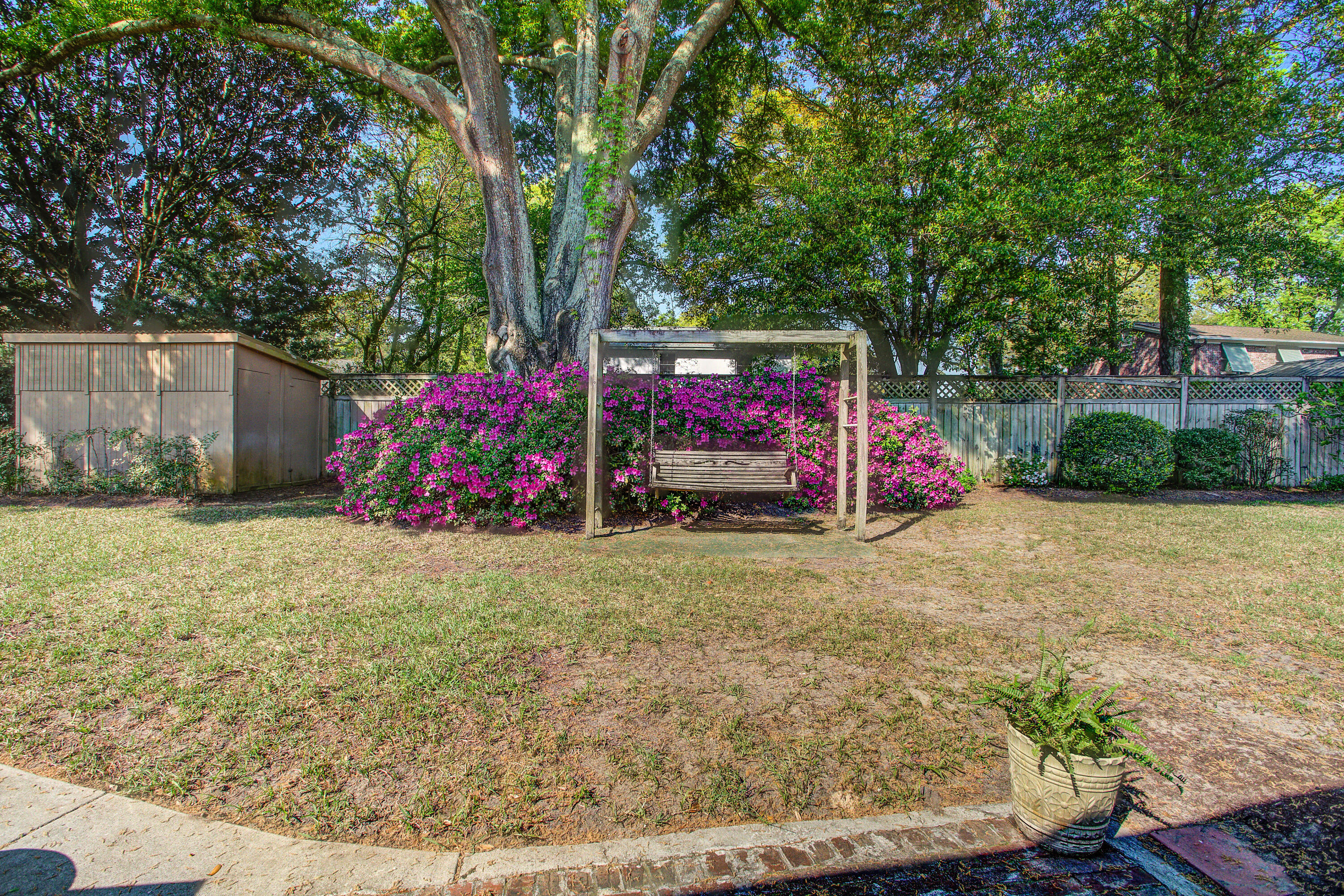 677 Pawley Road