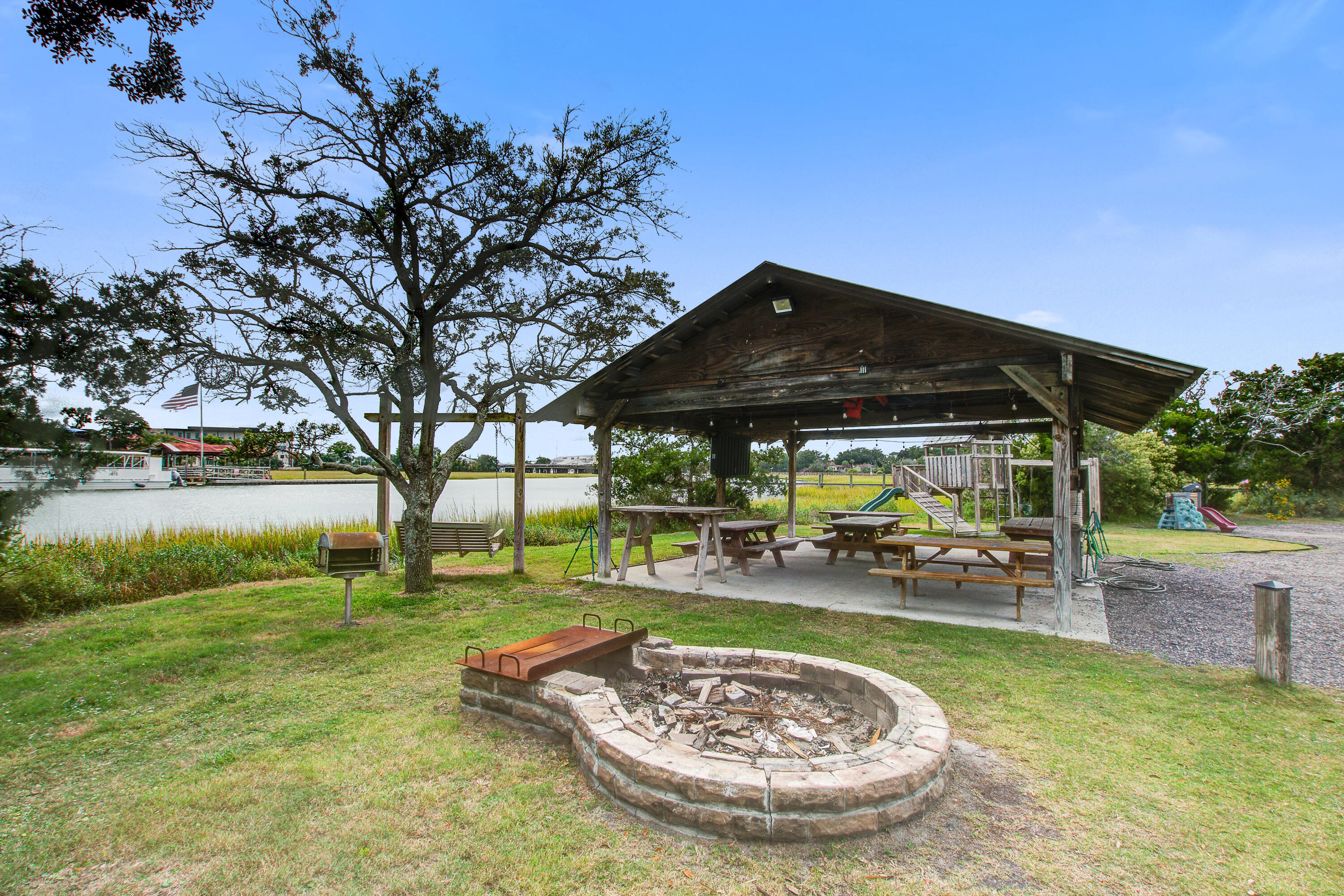 677 Pawley Road