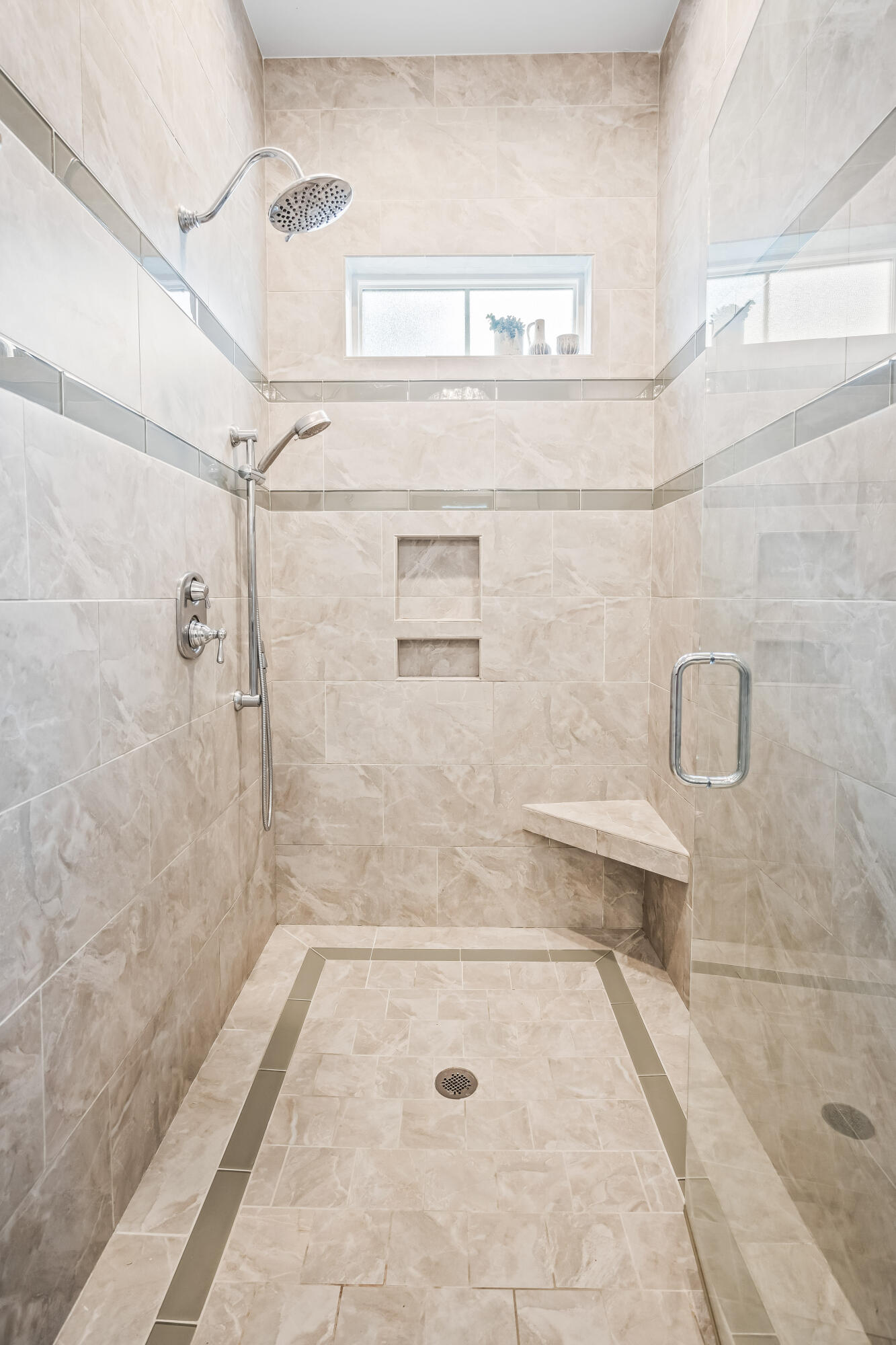 2120 Malcolm Road