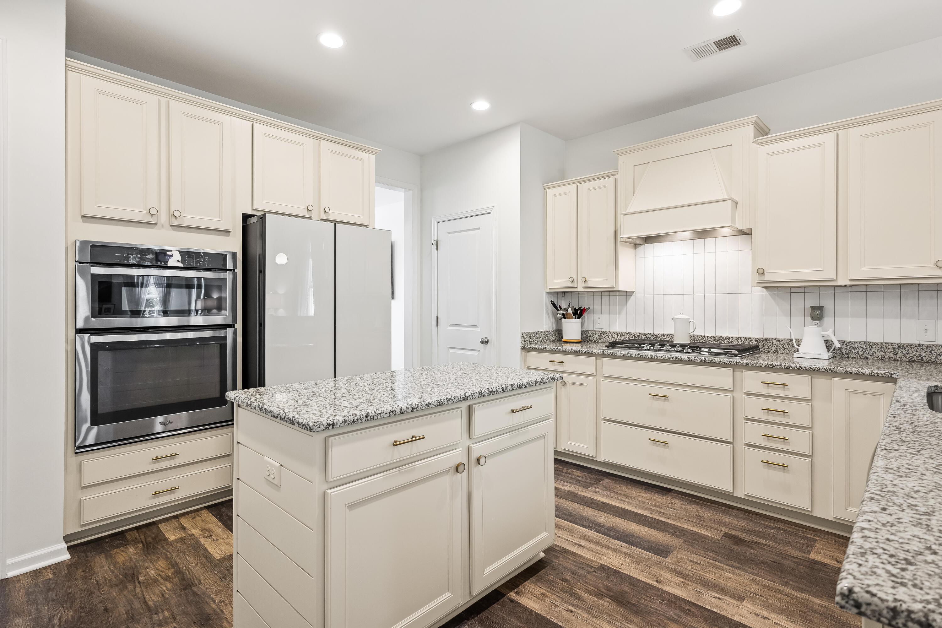 4291 William E Murray Boulevard