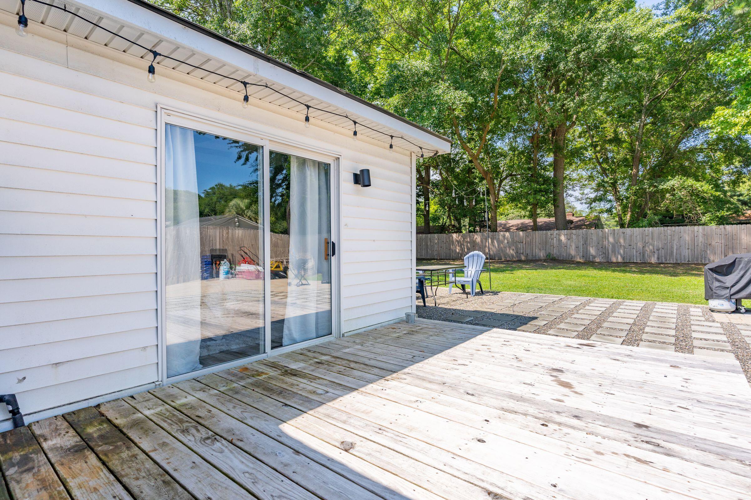 749 W Oak Forest Drive
