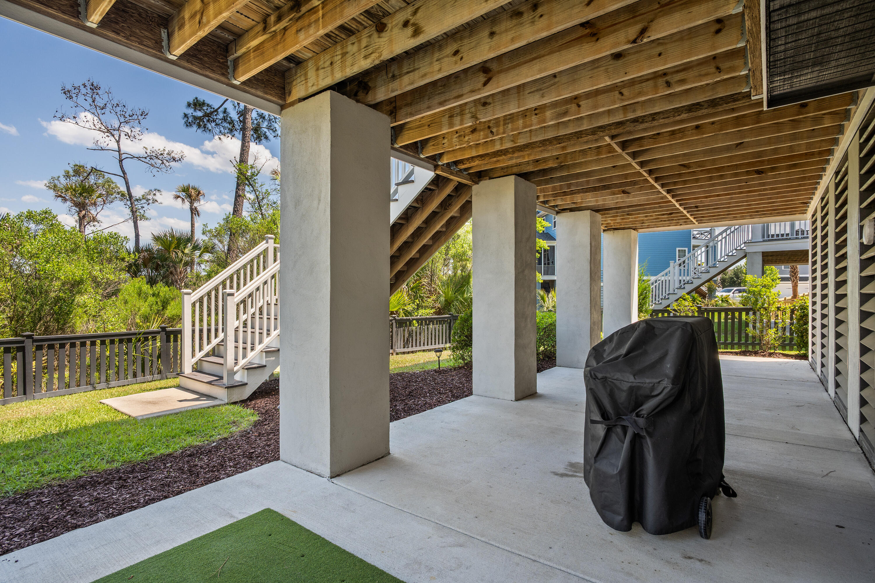 2316 Bucktail Court