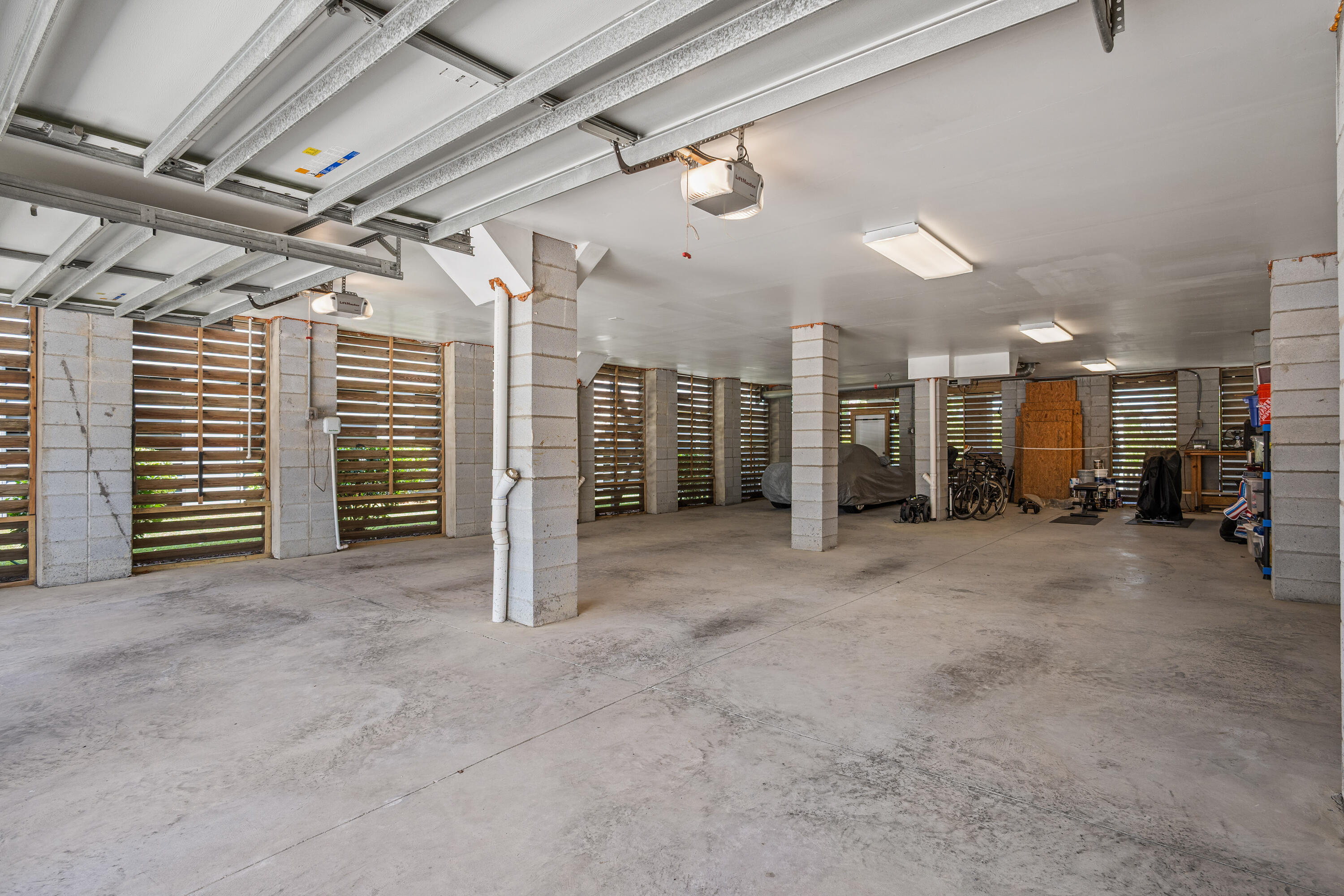 2316 Bucktail Court