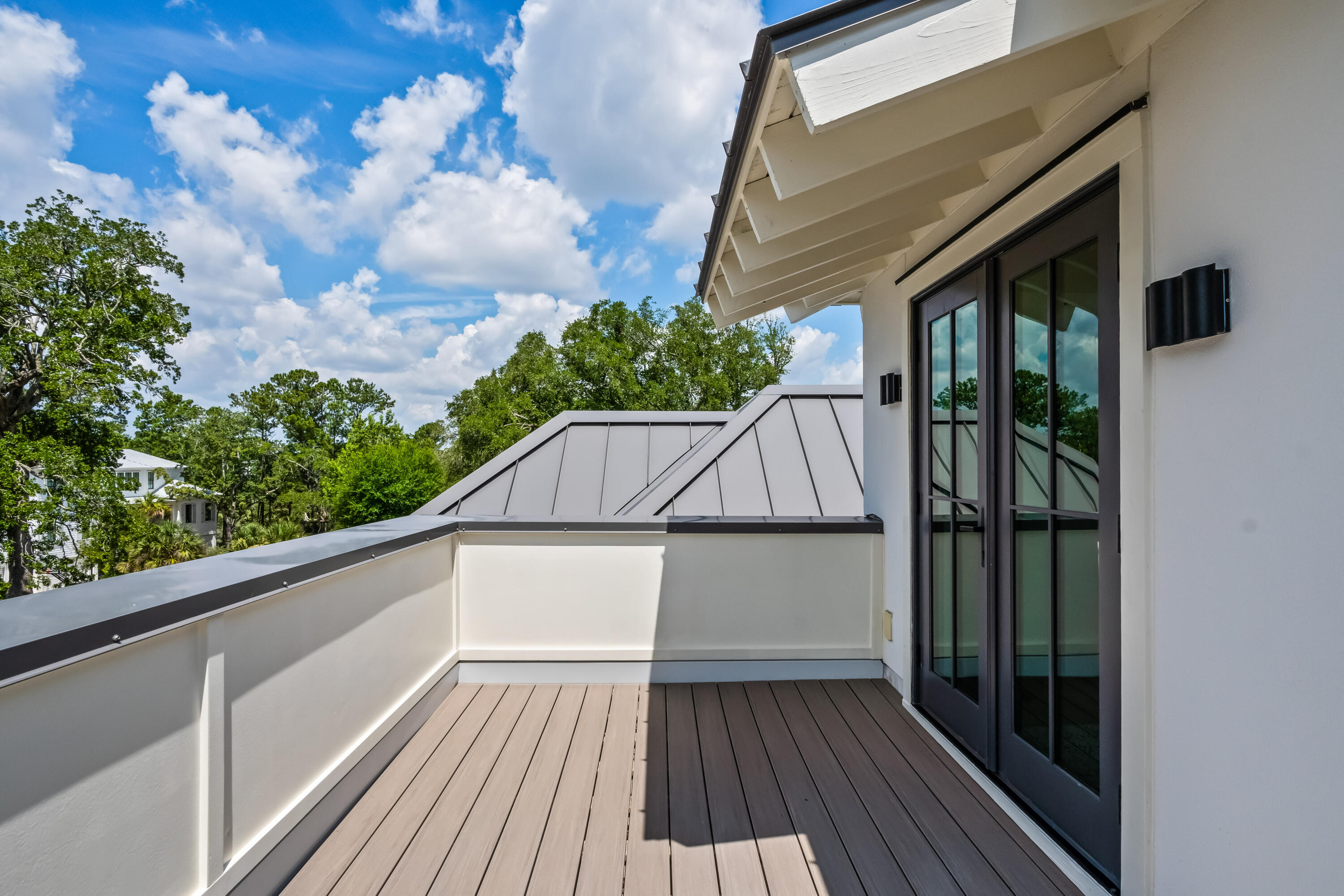 700 Stucco Lane