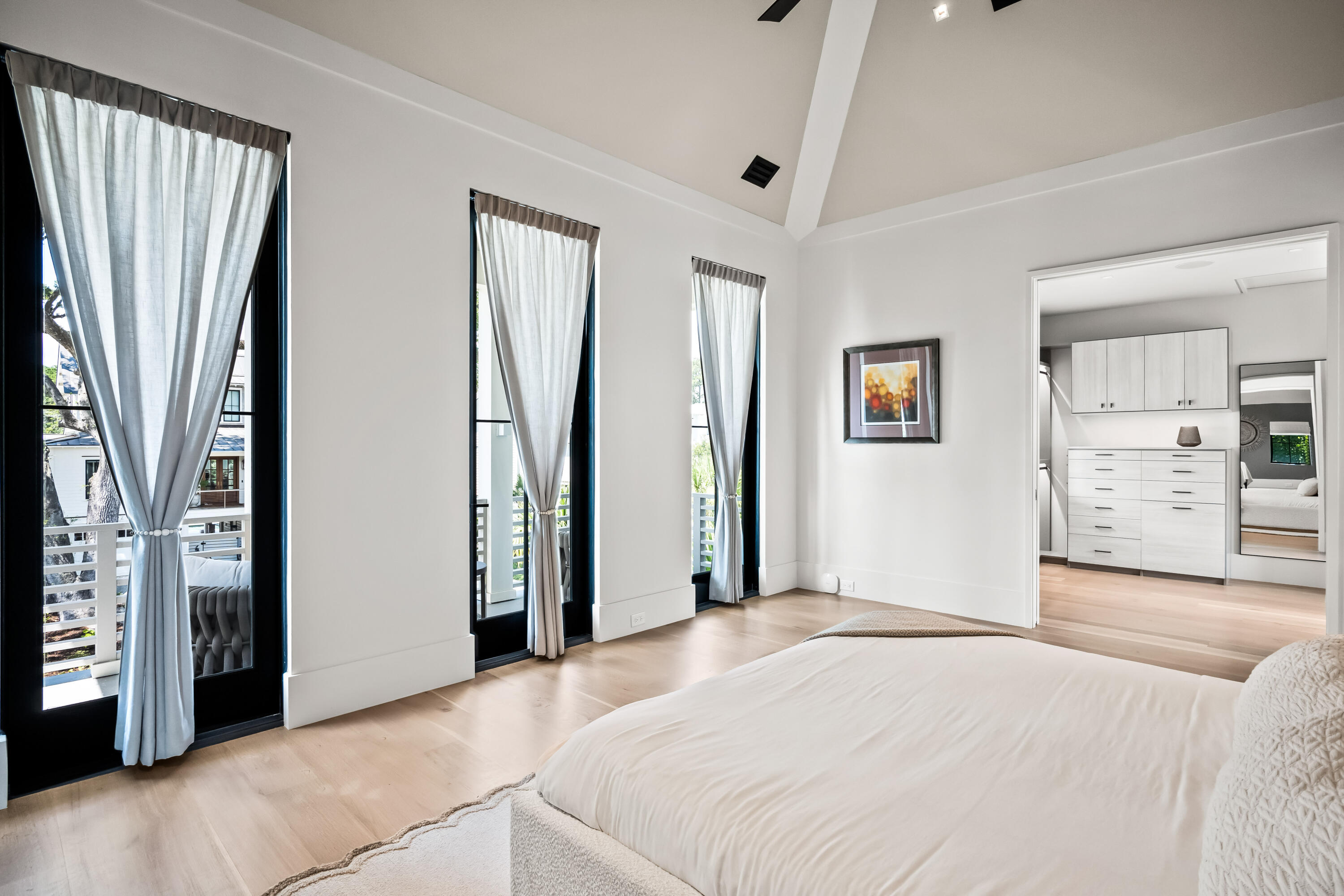 700 Stucco Lane