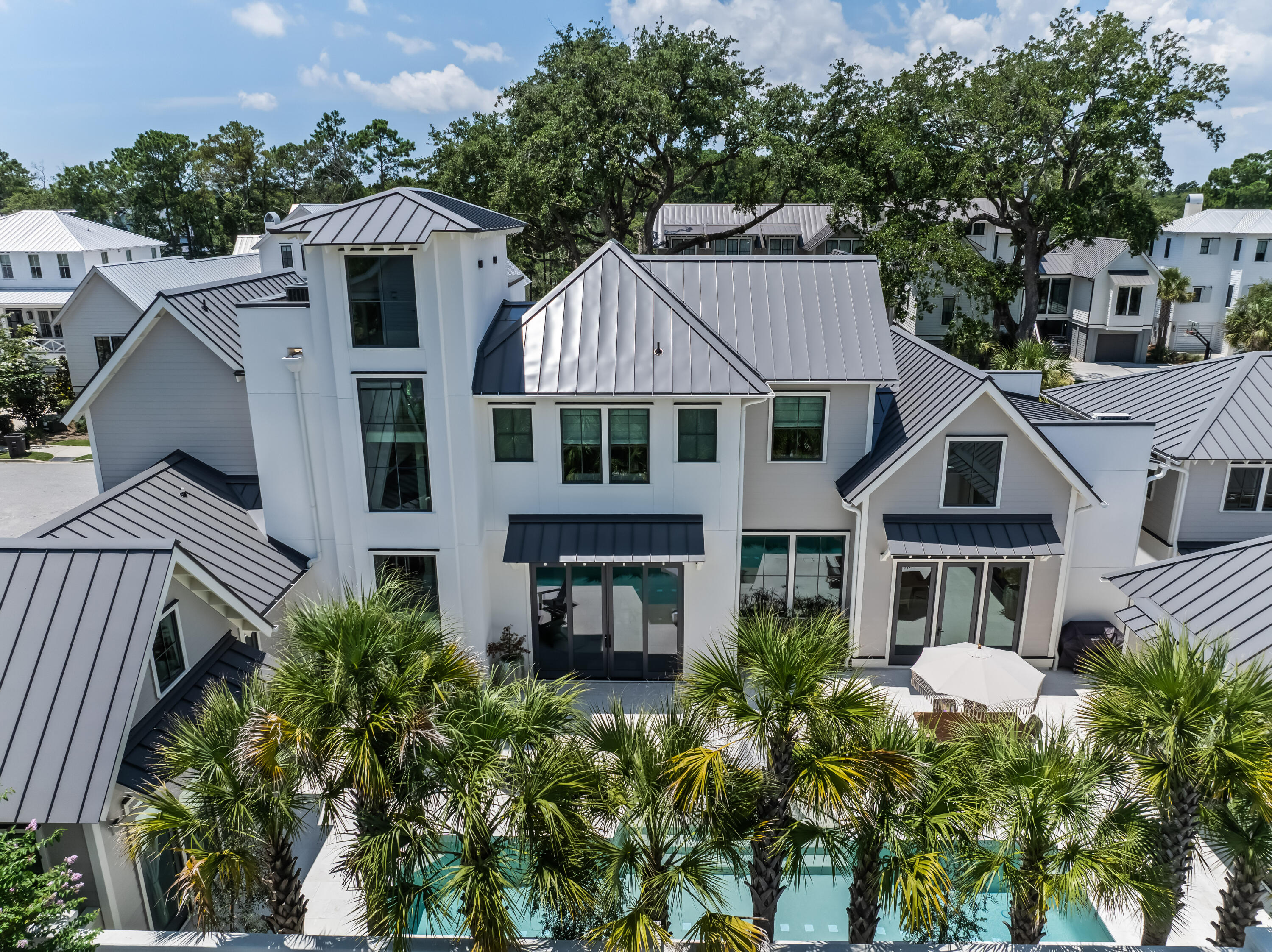 700 Stucco Lane