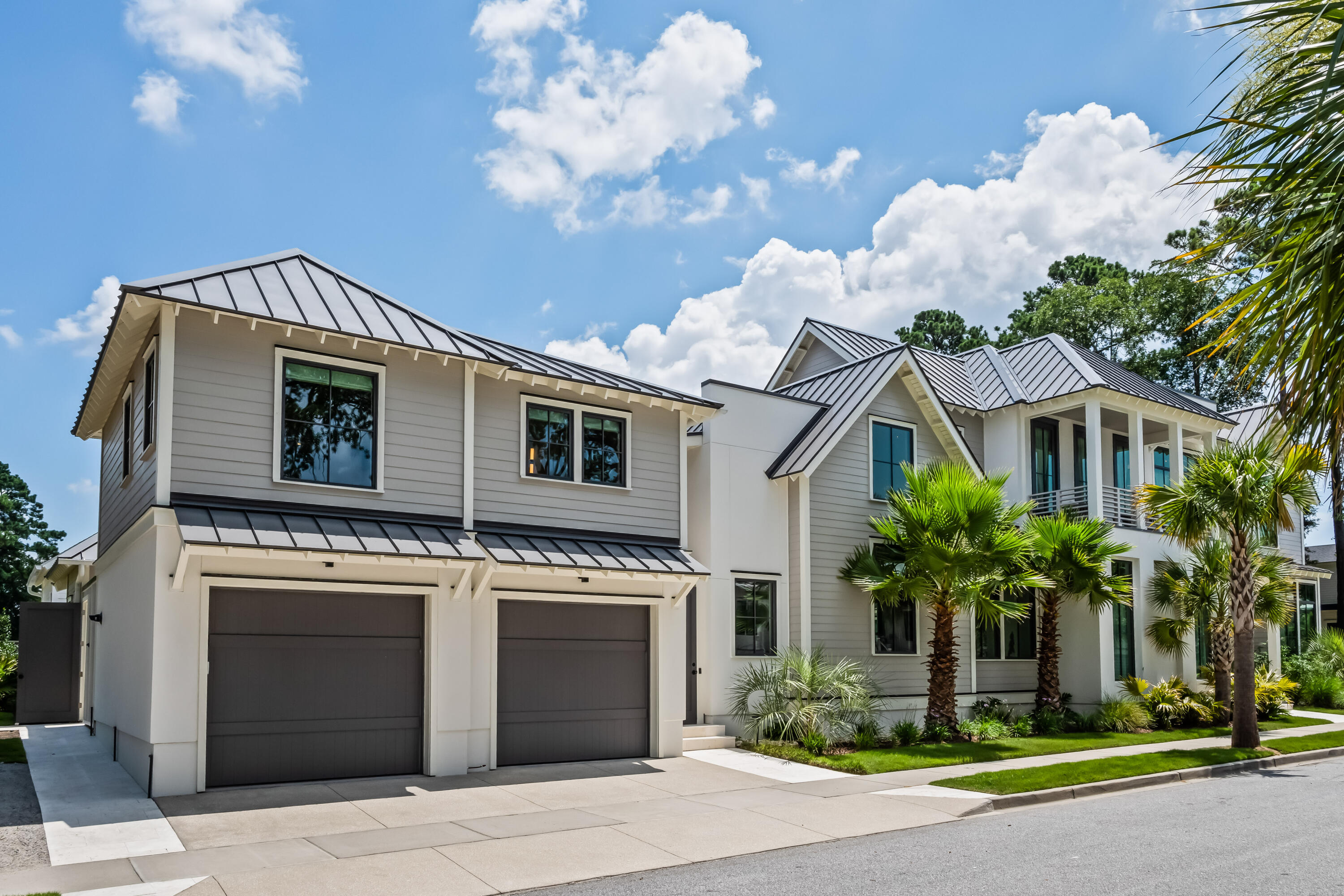 700 Stucco Lane