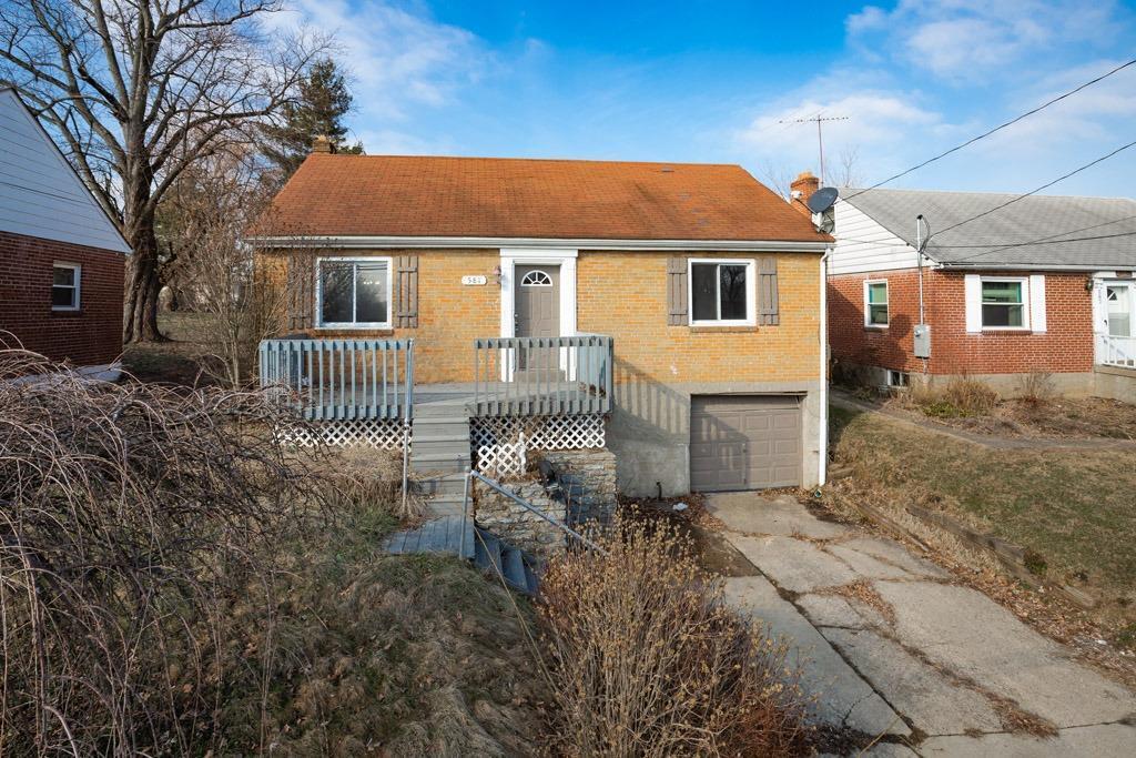 581 Greenwell Avenue