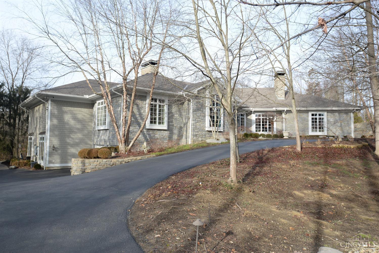 6235 Hawk Ridge Lane