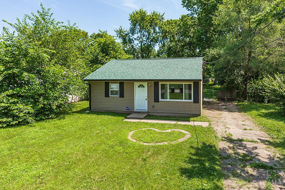 3103 Roslyn Drive