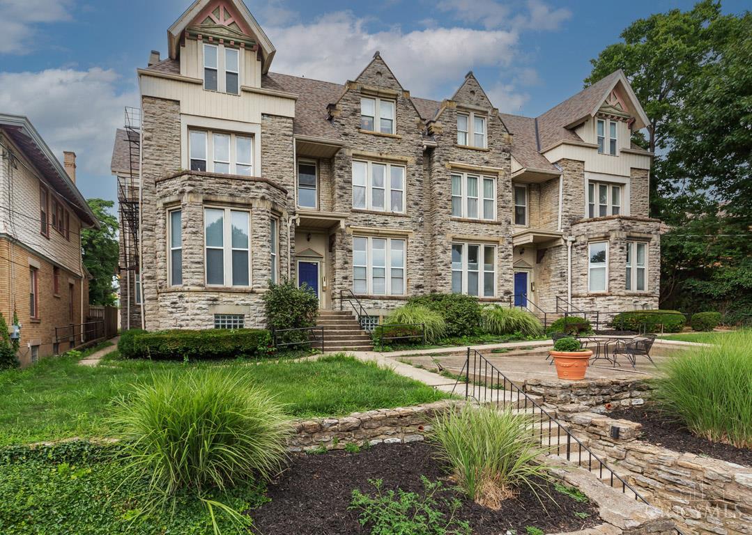 2151 Fulton 5