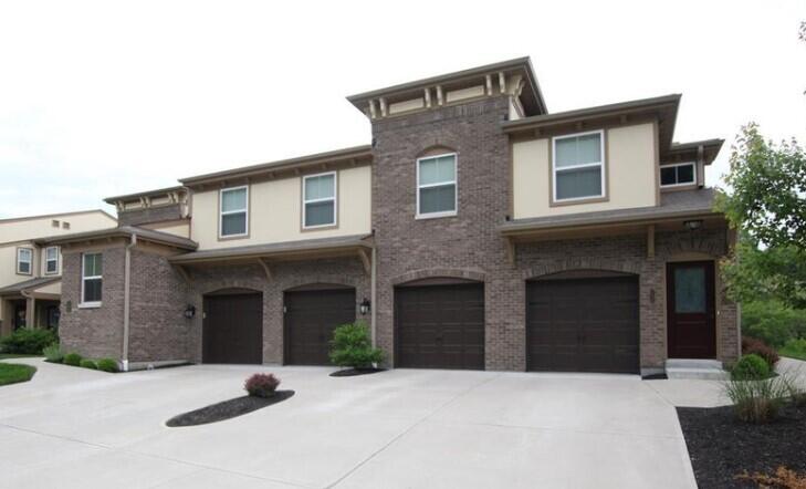 2449 Rolling Hills Drive