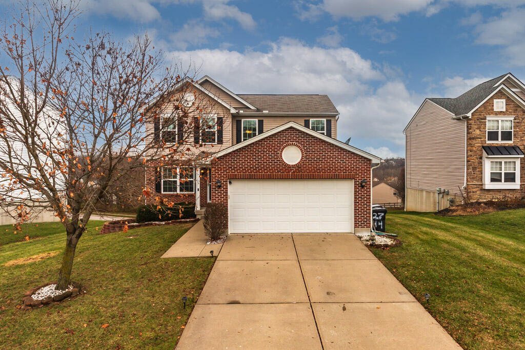 2744 Pebble Creek Way