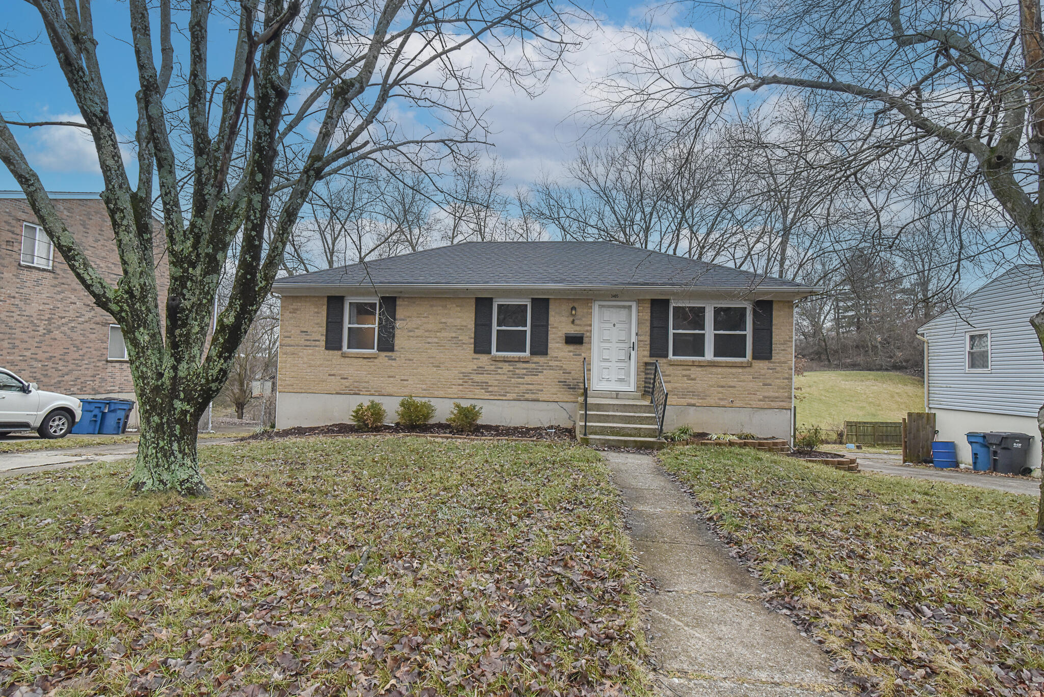 3405 Apple Tree Lane