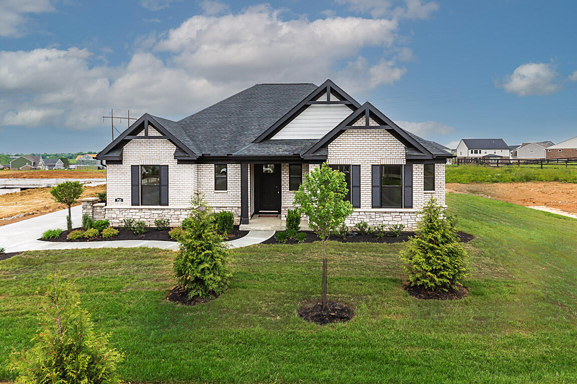 753 Man O War Boulevard