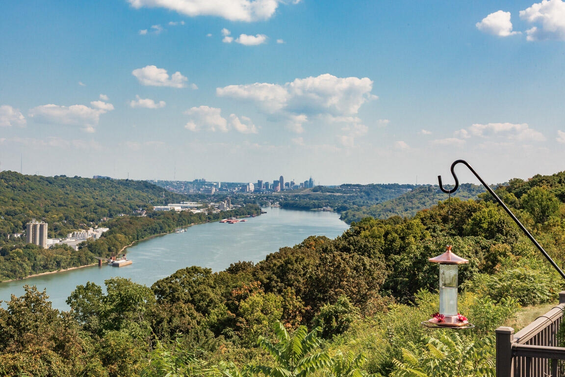 3018 Observatory Hill Court