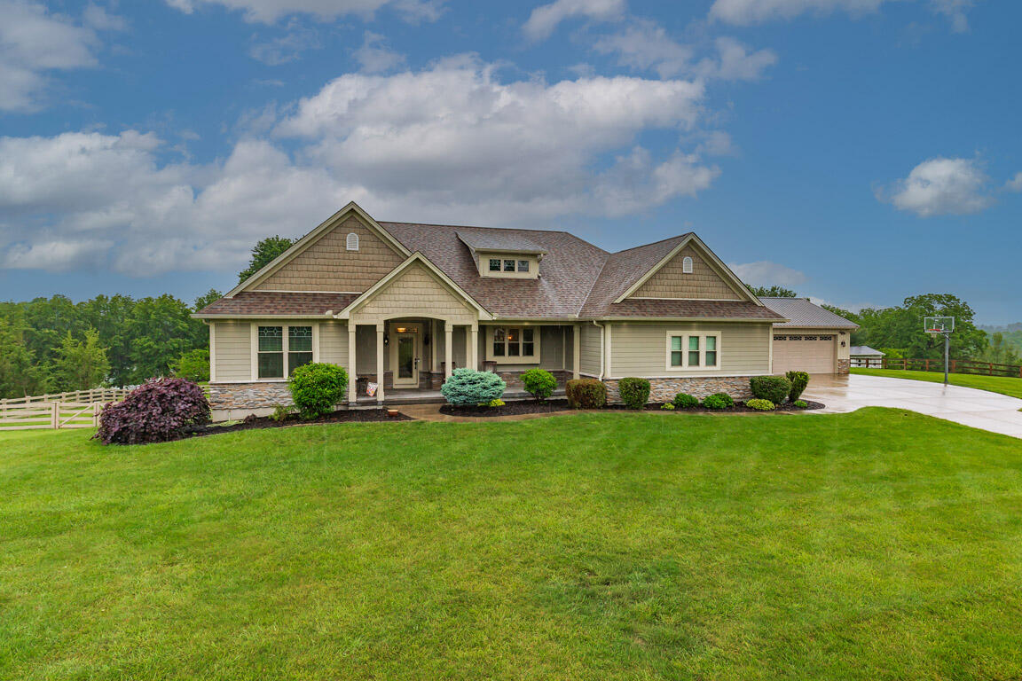 1163 Camin Lane