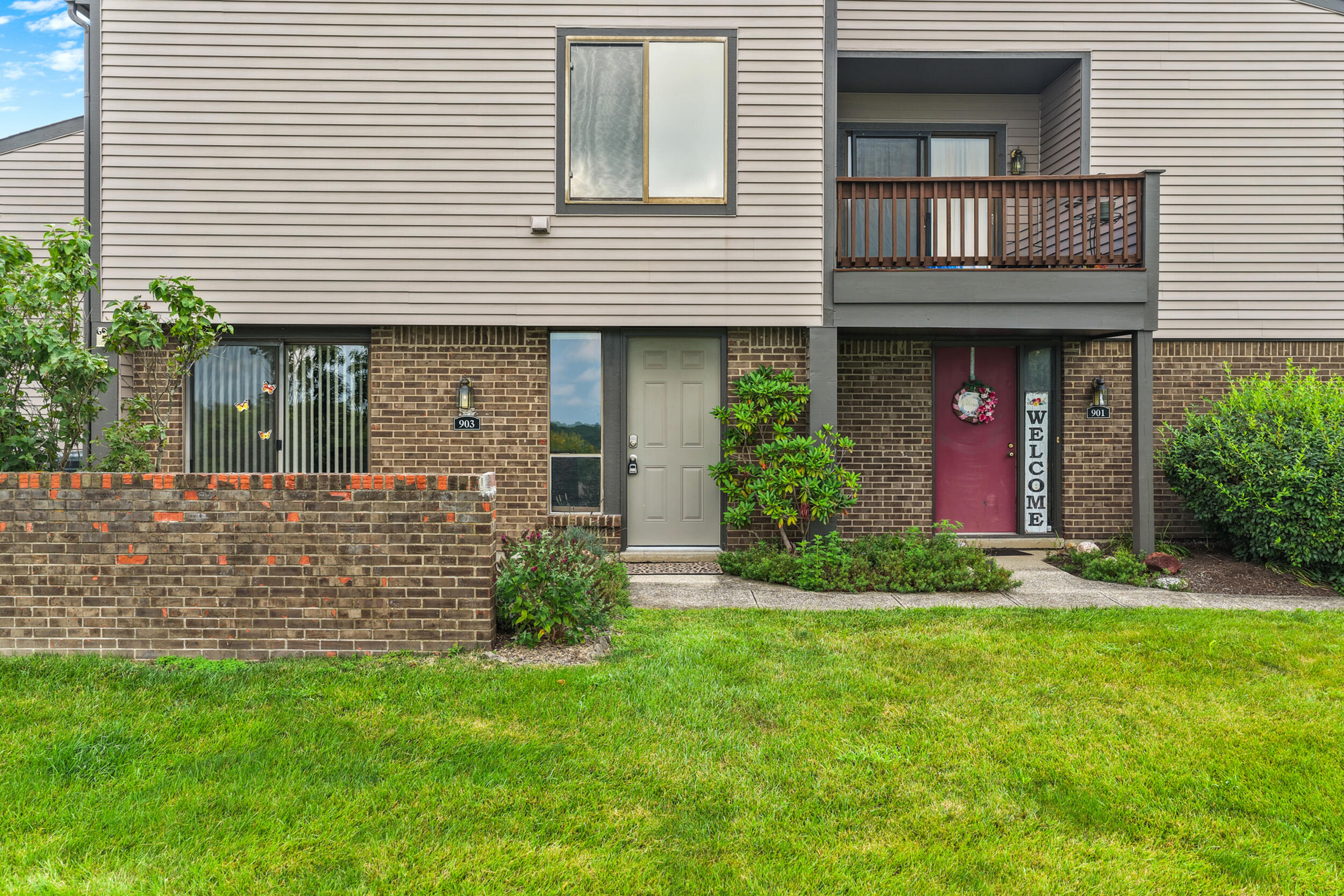 903 Outlook Ridge Lane