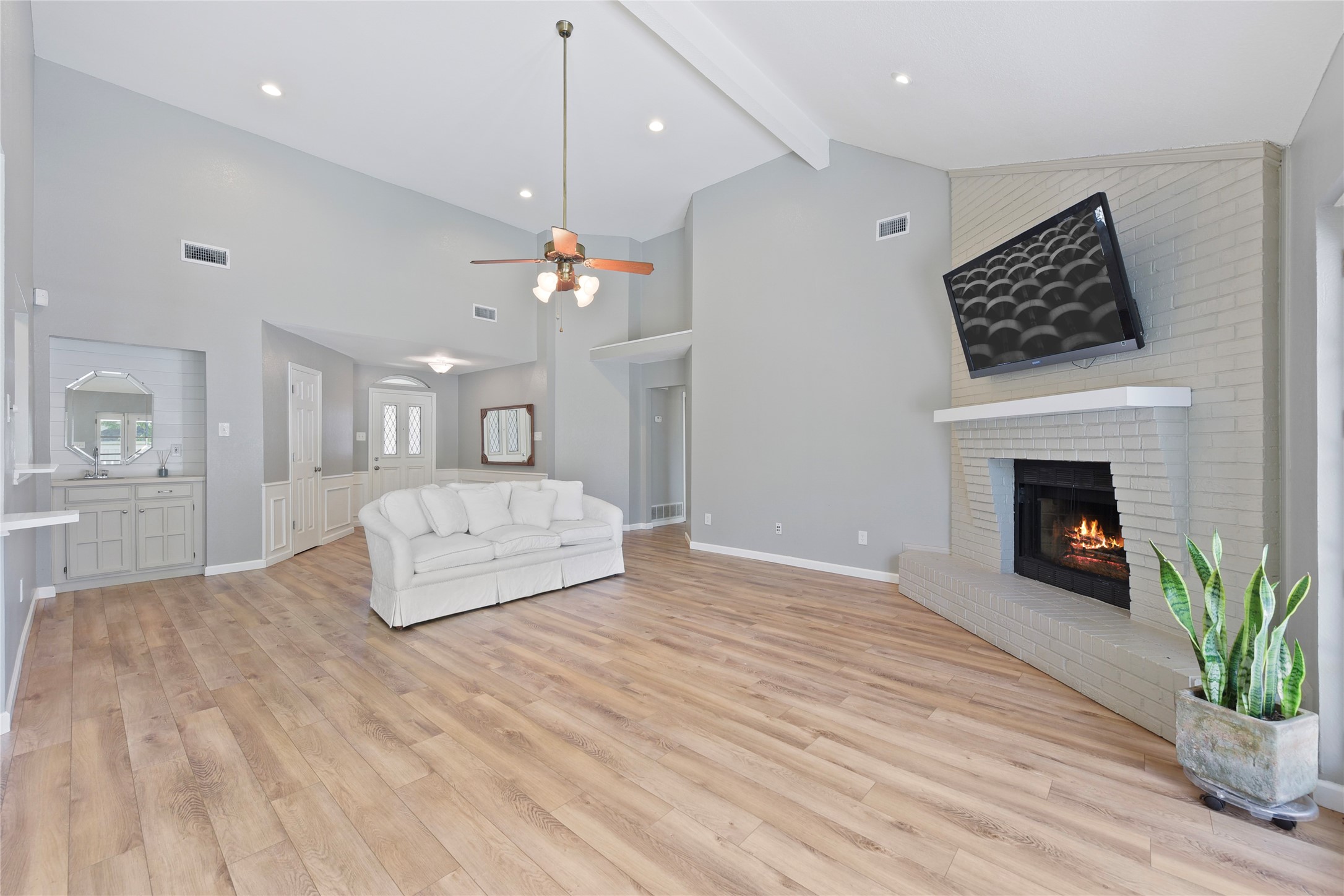 5632 Guadalajara Drive