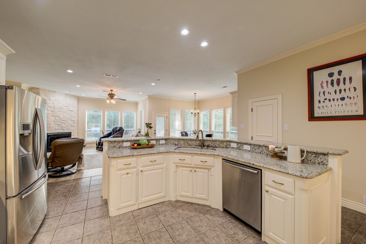 258 W Ridge Street