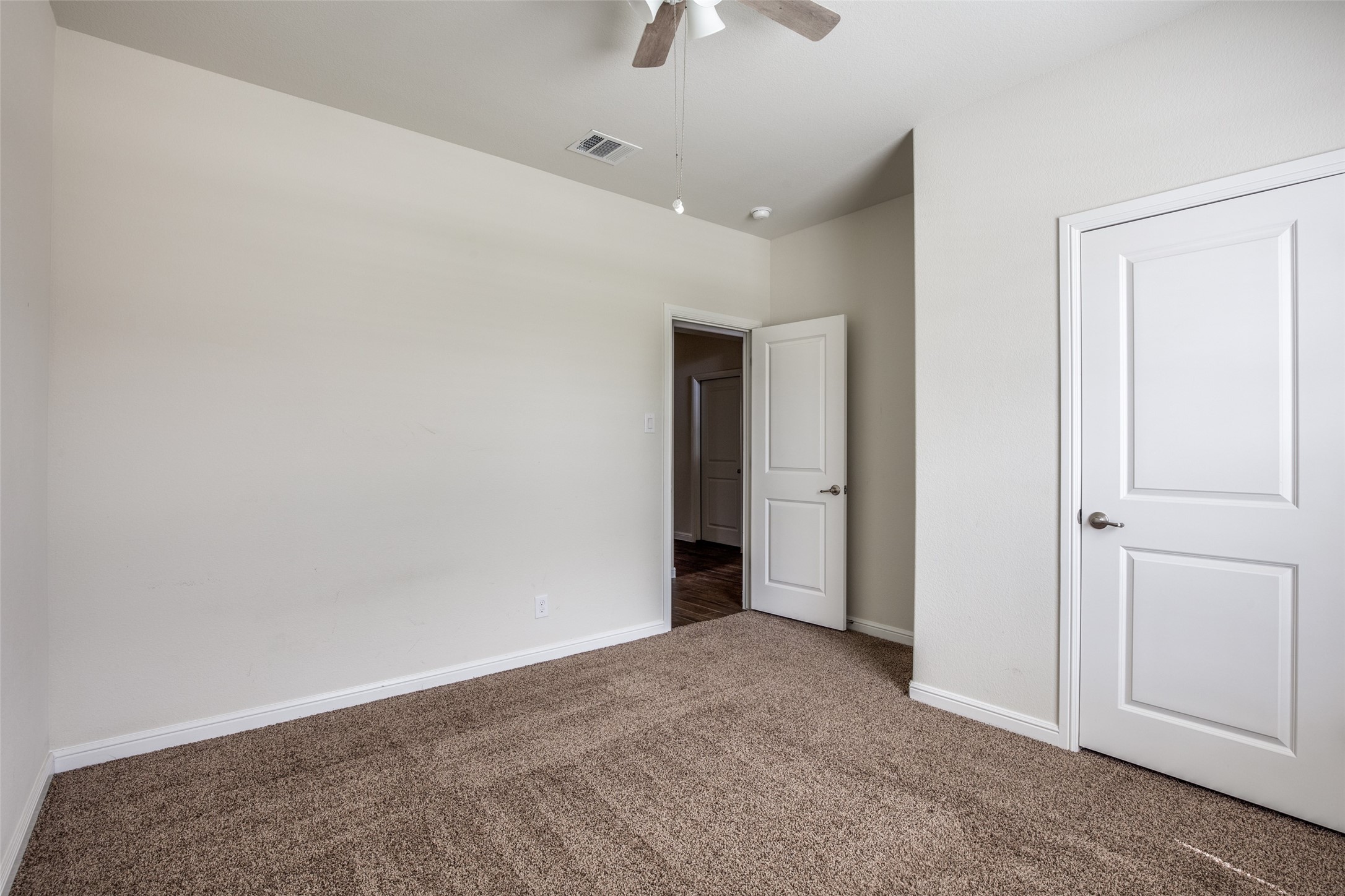 9036 Sycamore Leaf Drive