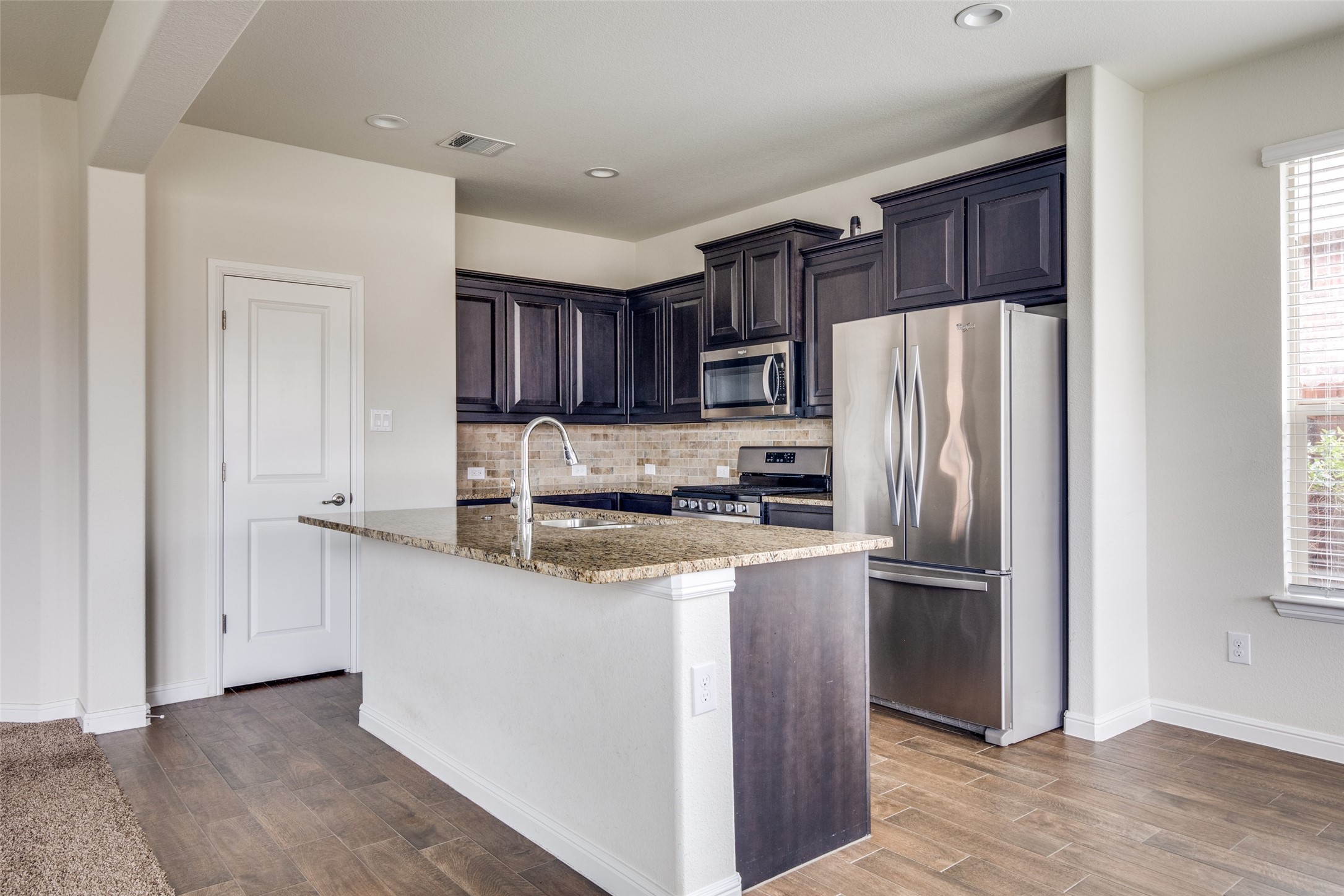 9036 Sycamore Leaf Drive